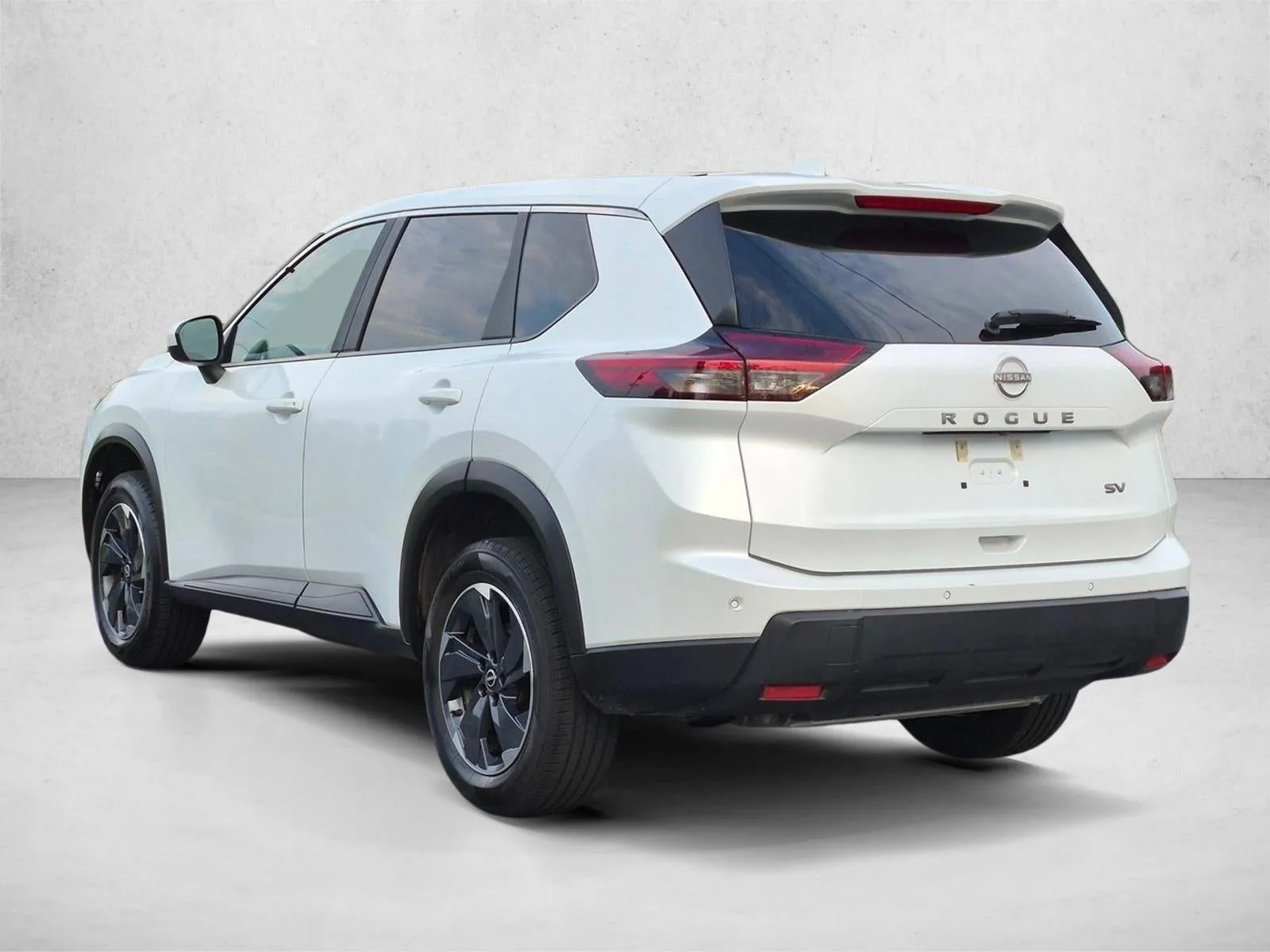 2024 Nissan Rogue FWD SV photo 8