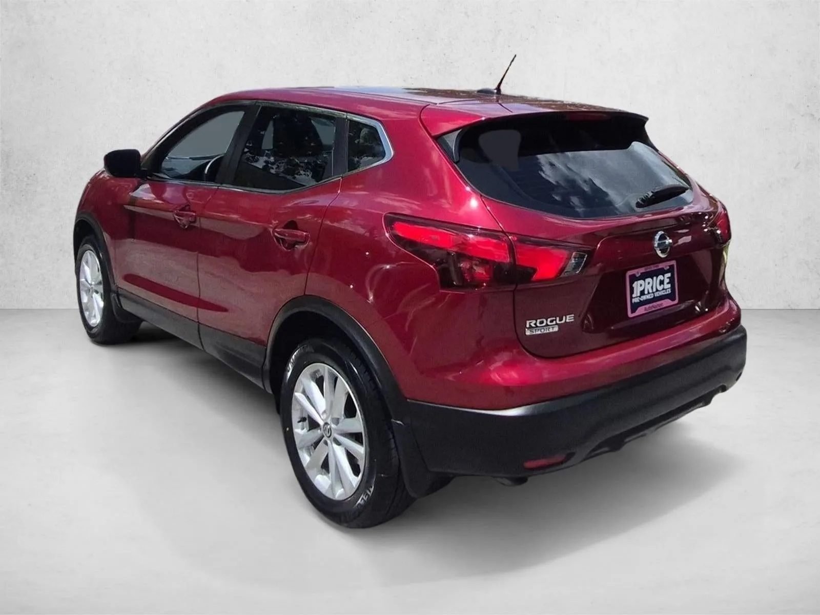 2019 Nissan Rogue Sport FWD S photo 8