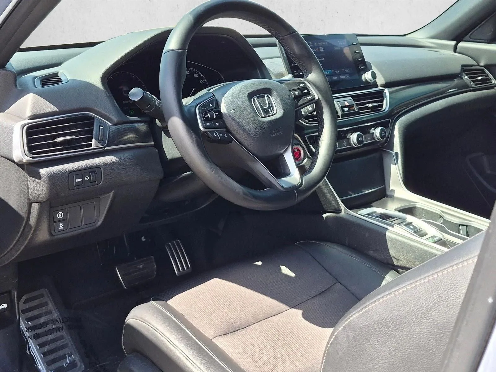2022 Honda Accord Sedan Sport 2.0T Automatic photo 10
