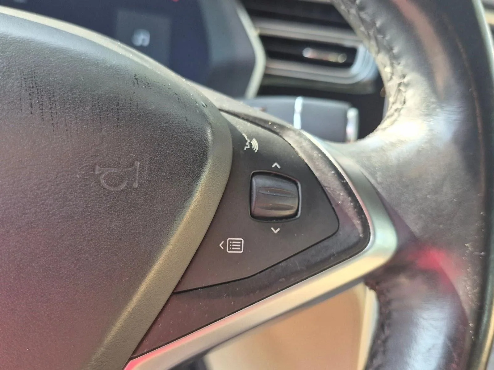2016 Tesla Model S 70 kWh Battery photo 11