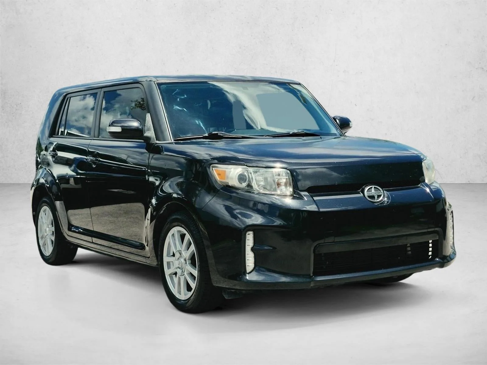 2015 Scion xB 5dr Wgn Auto 686 Parklan Edition (Natl) photo 3