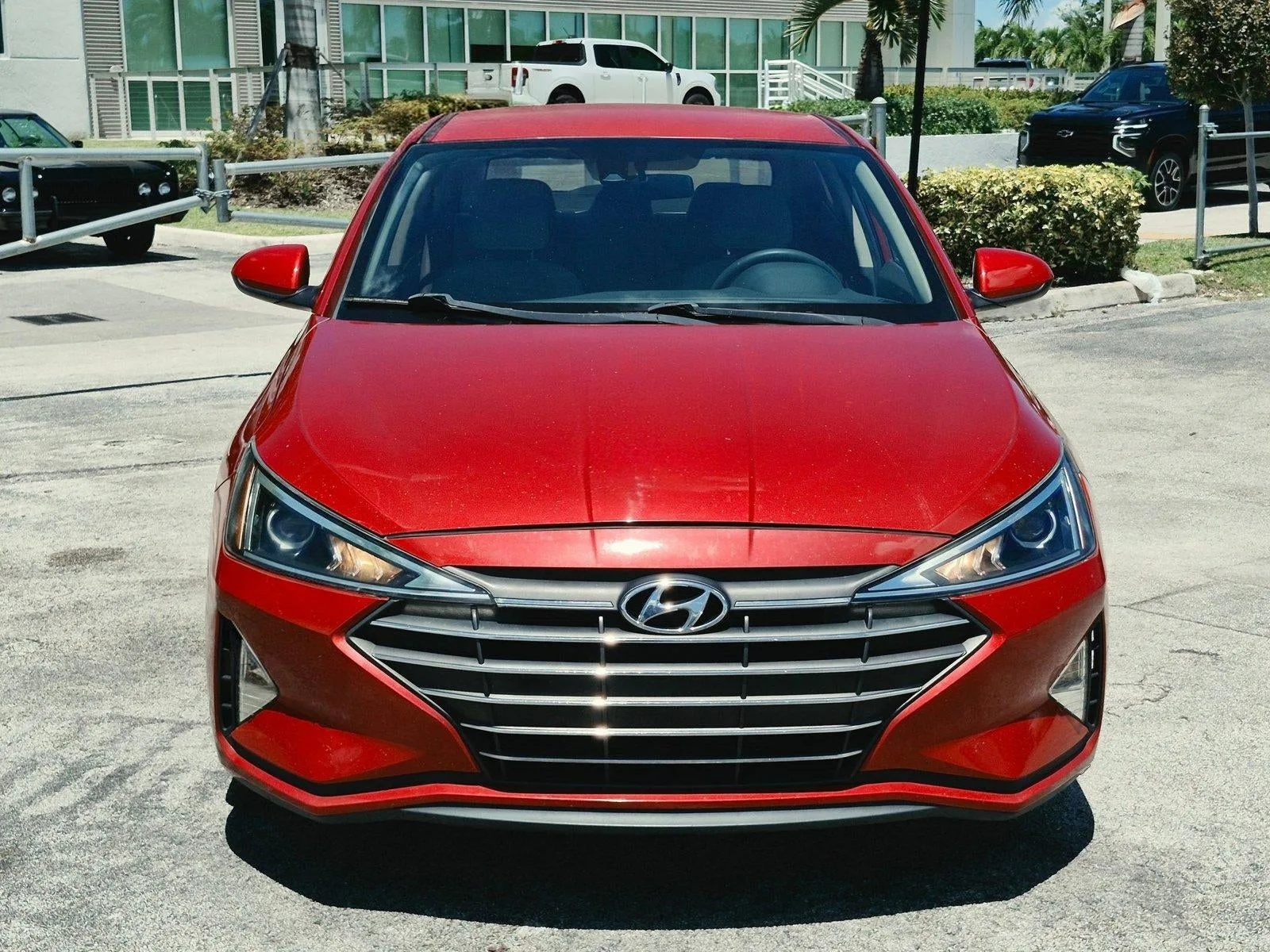 2019 Hyundai ELANTRA SEL Auto photo 2