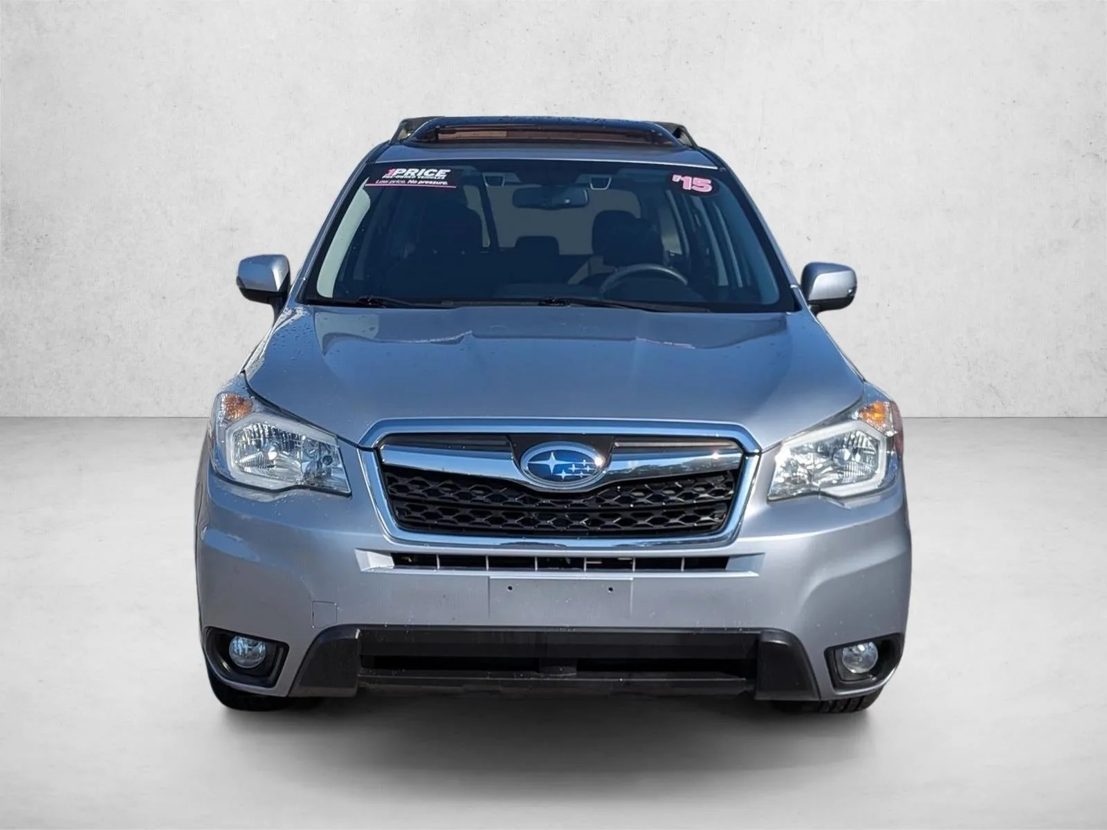 2015 Subaru Forester 2.5i Touring photo 2