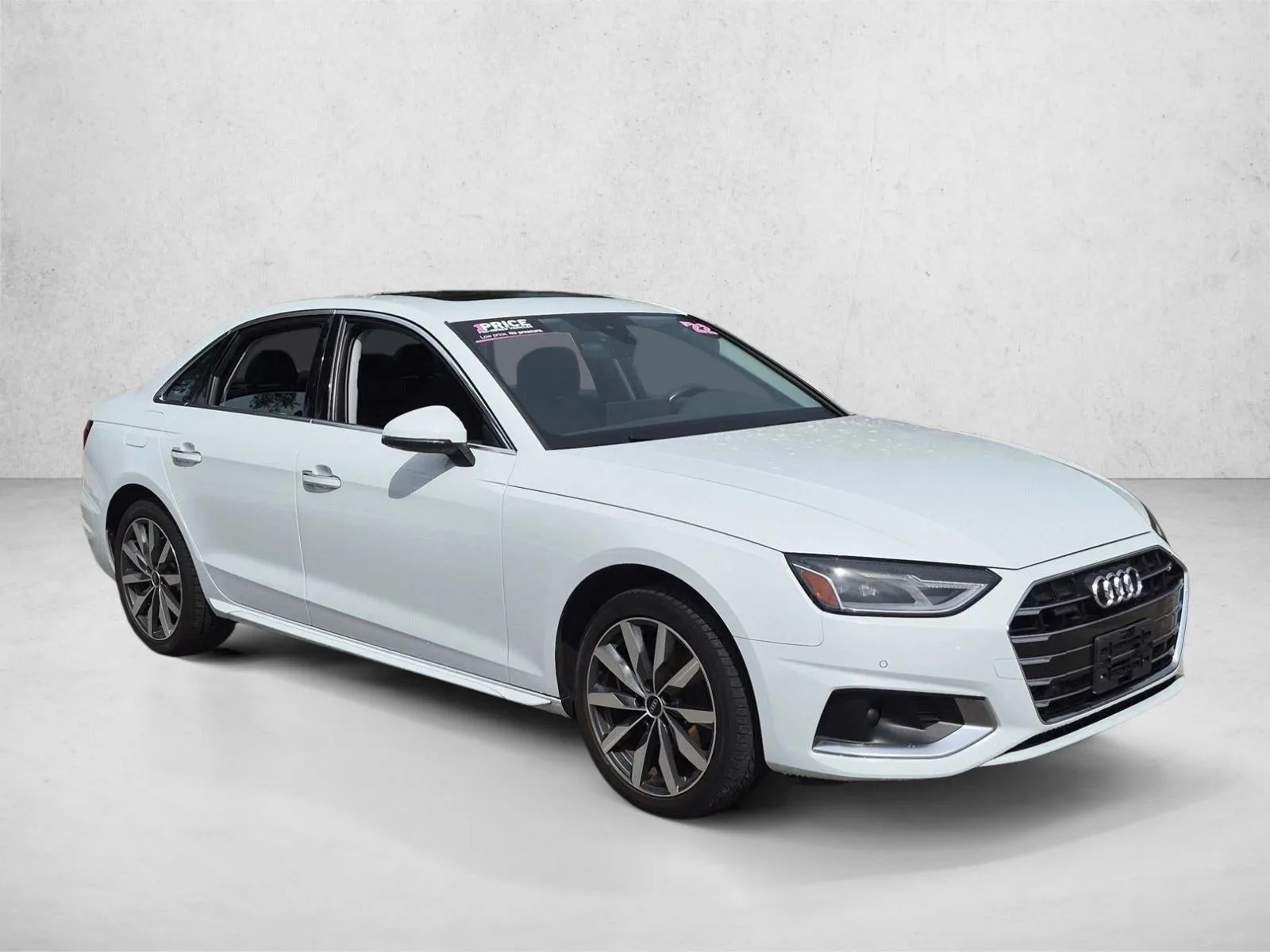 2022 Audi A4 Sedan Premium 40 TFSI quattro photo 3