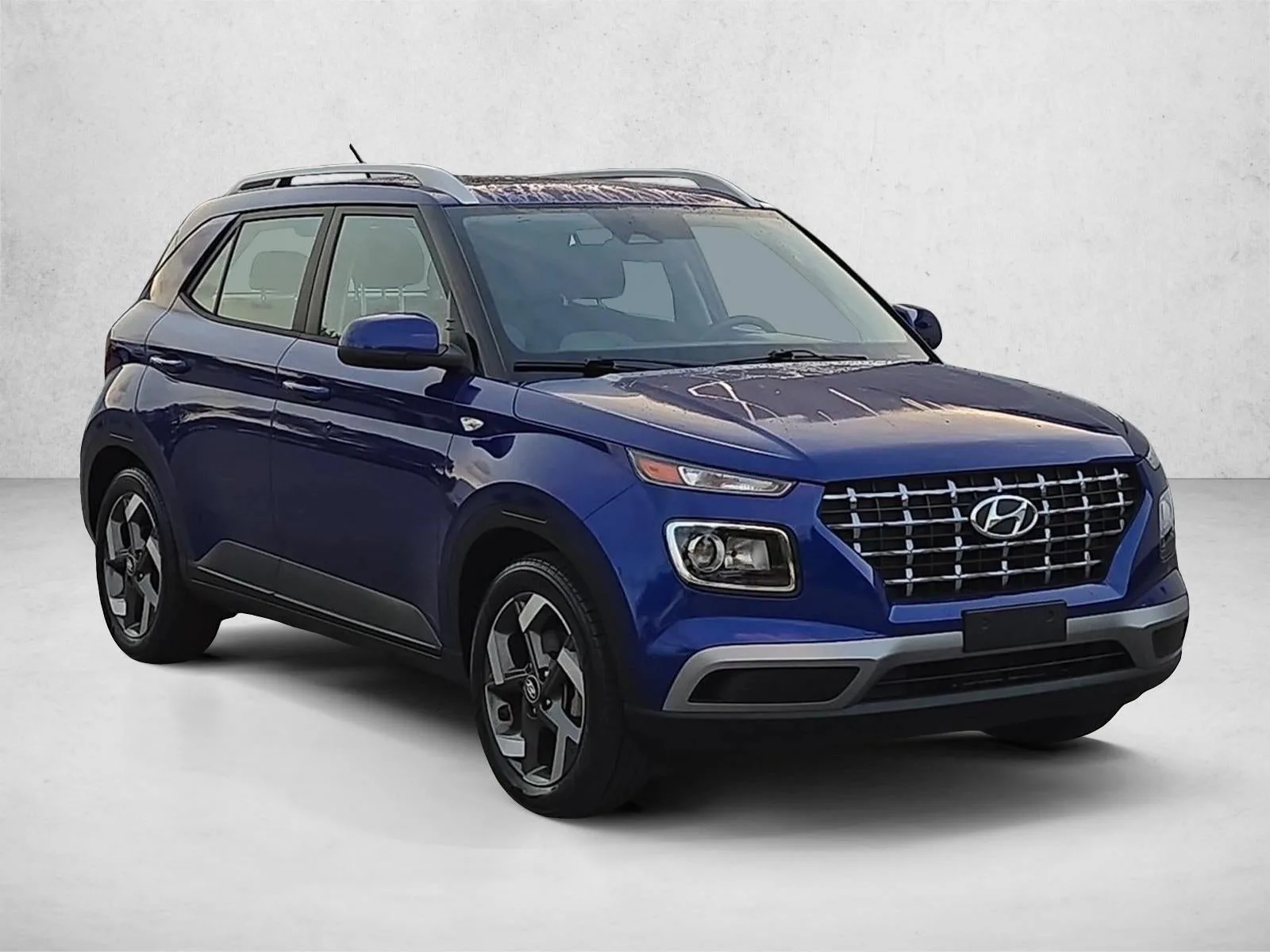 2023 Hyundai VENUE SEL IVT photo 3