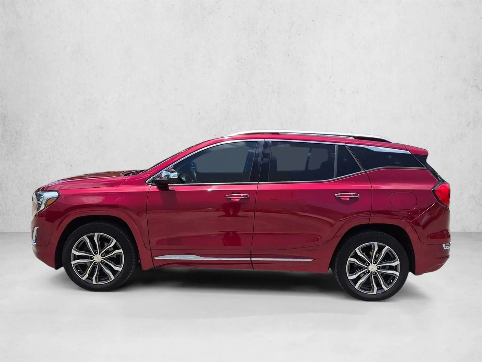 2018 GMC Terrain Denali photo 5