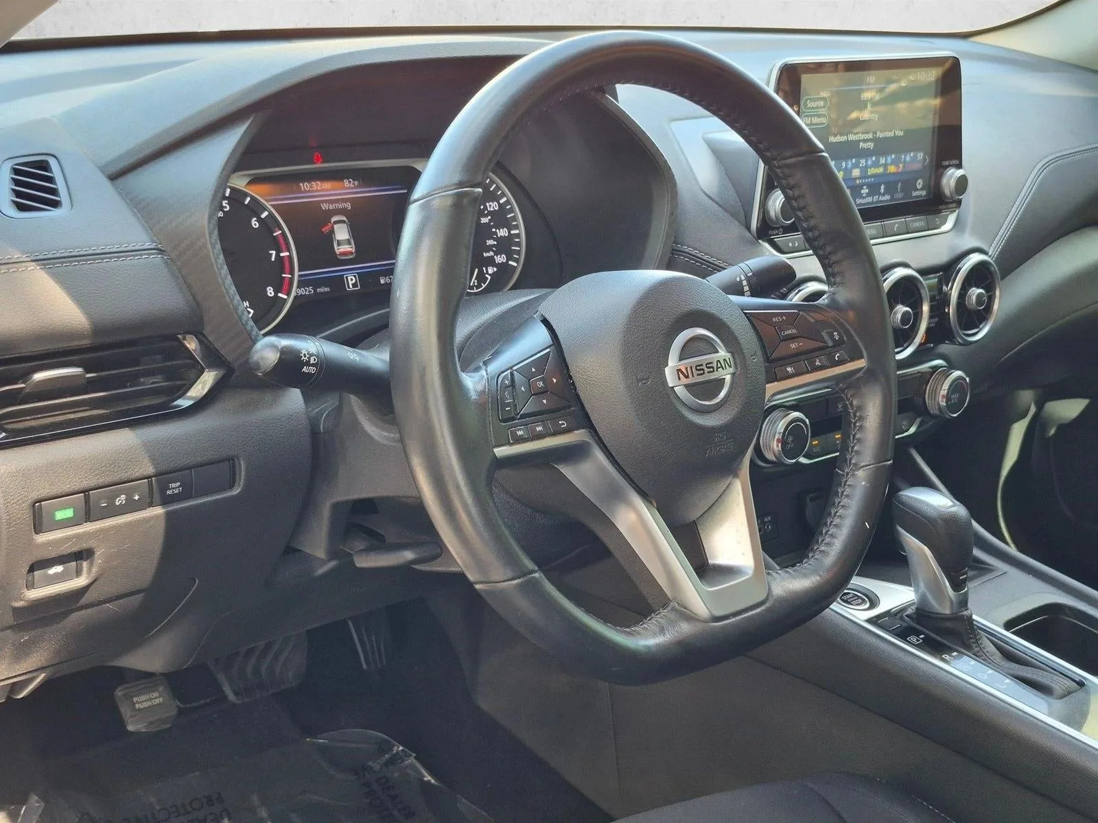2022 Nissan Sentra SV CVT photo 10