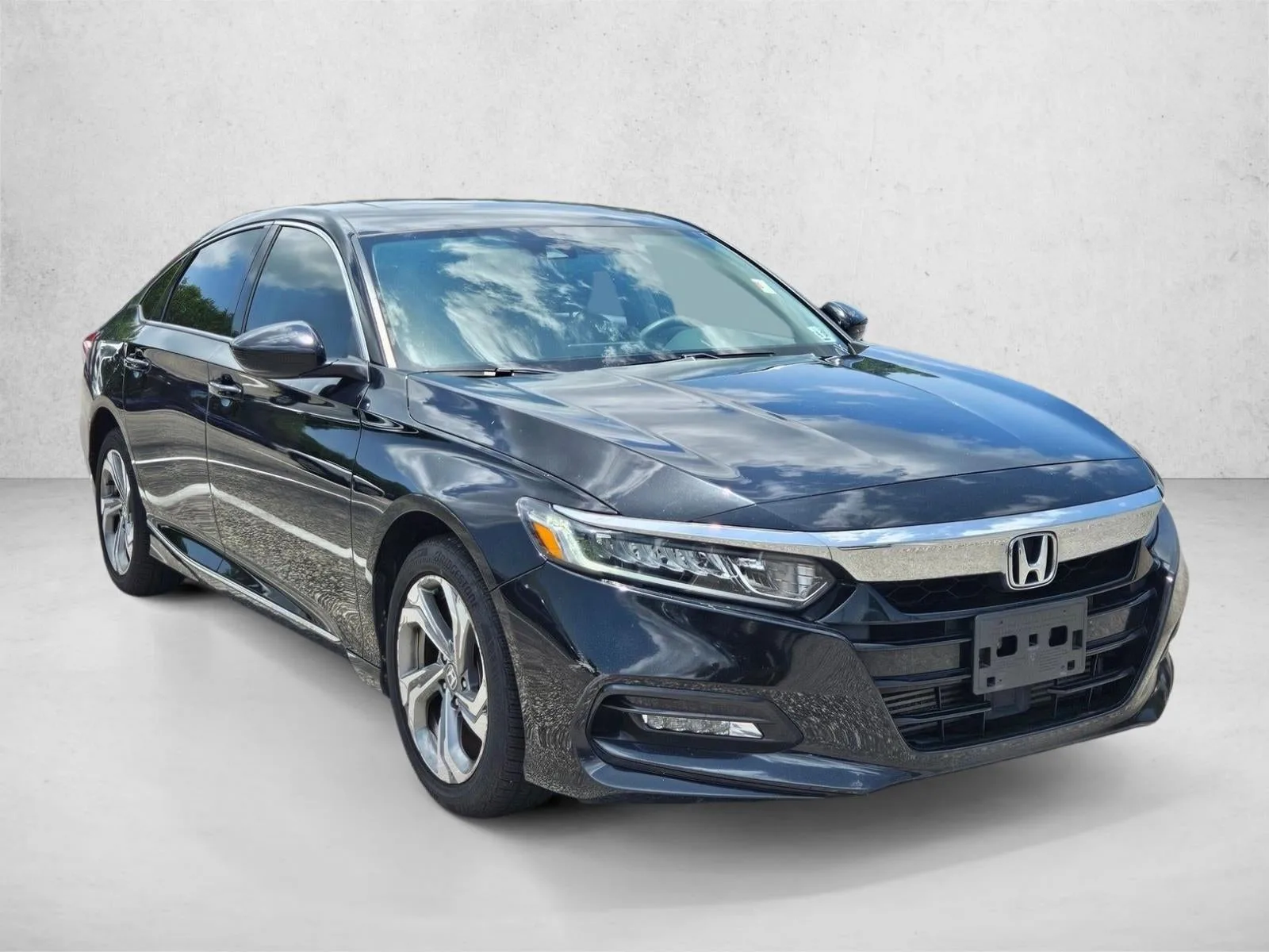2019 Honda Accord Sedan EX 1.5T CVT photo 3