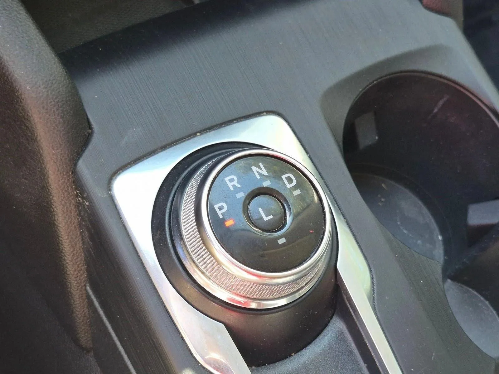 2022 Ford Escape SEL AWD photo 12