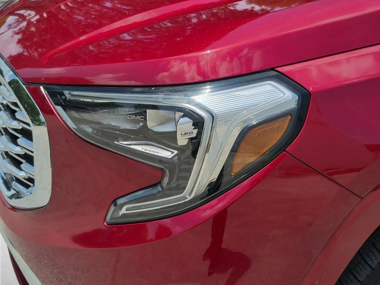 2018 GMC Terrain Denali photo 7