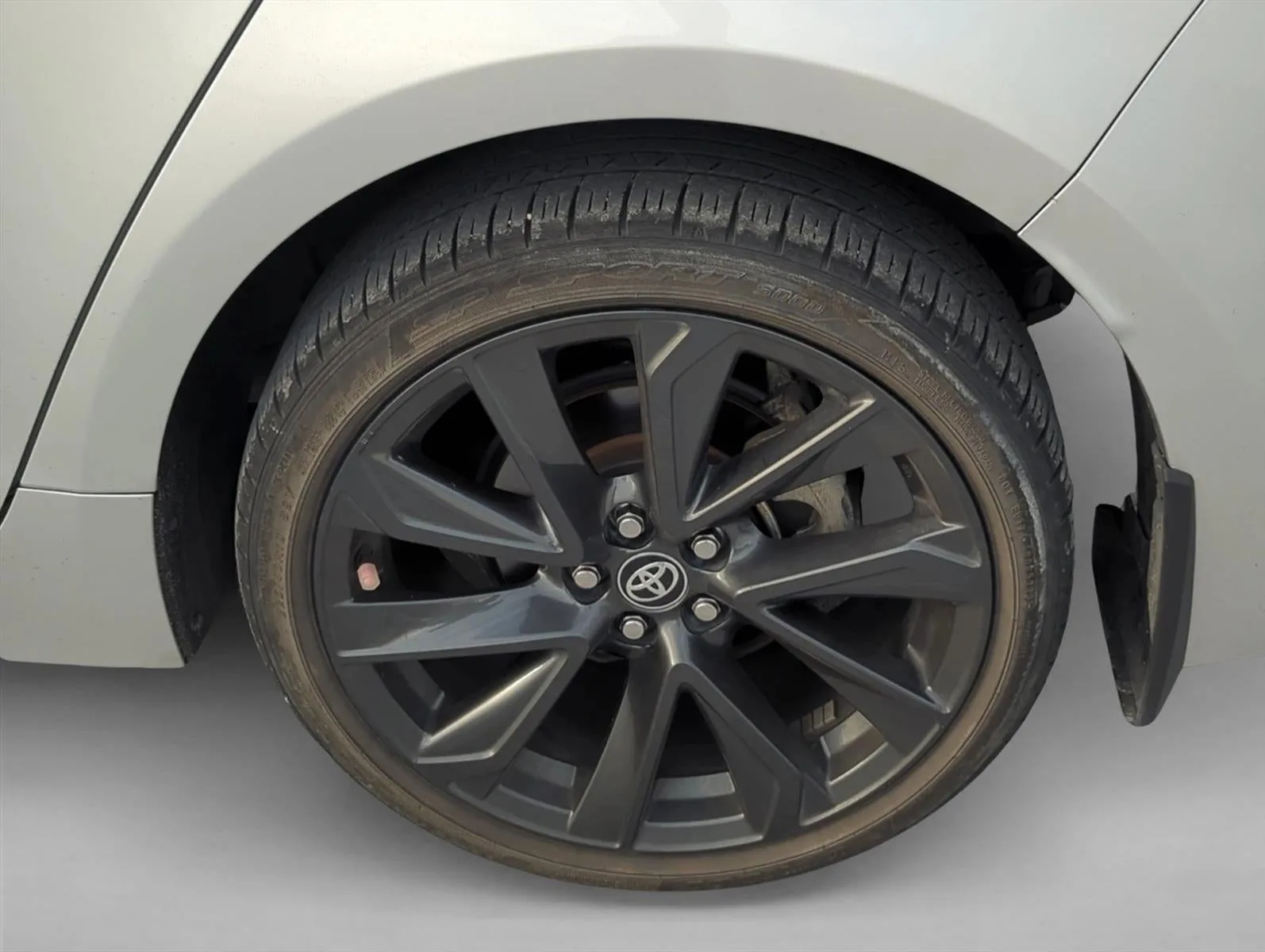 2024 Toyota Corolla SE CVT (Natl) photo 6