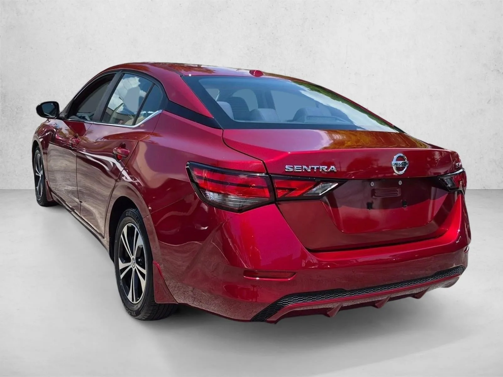 2020 Nissan Sentra SV CVT photo 7