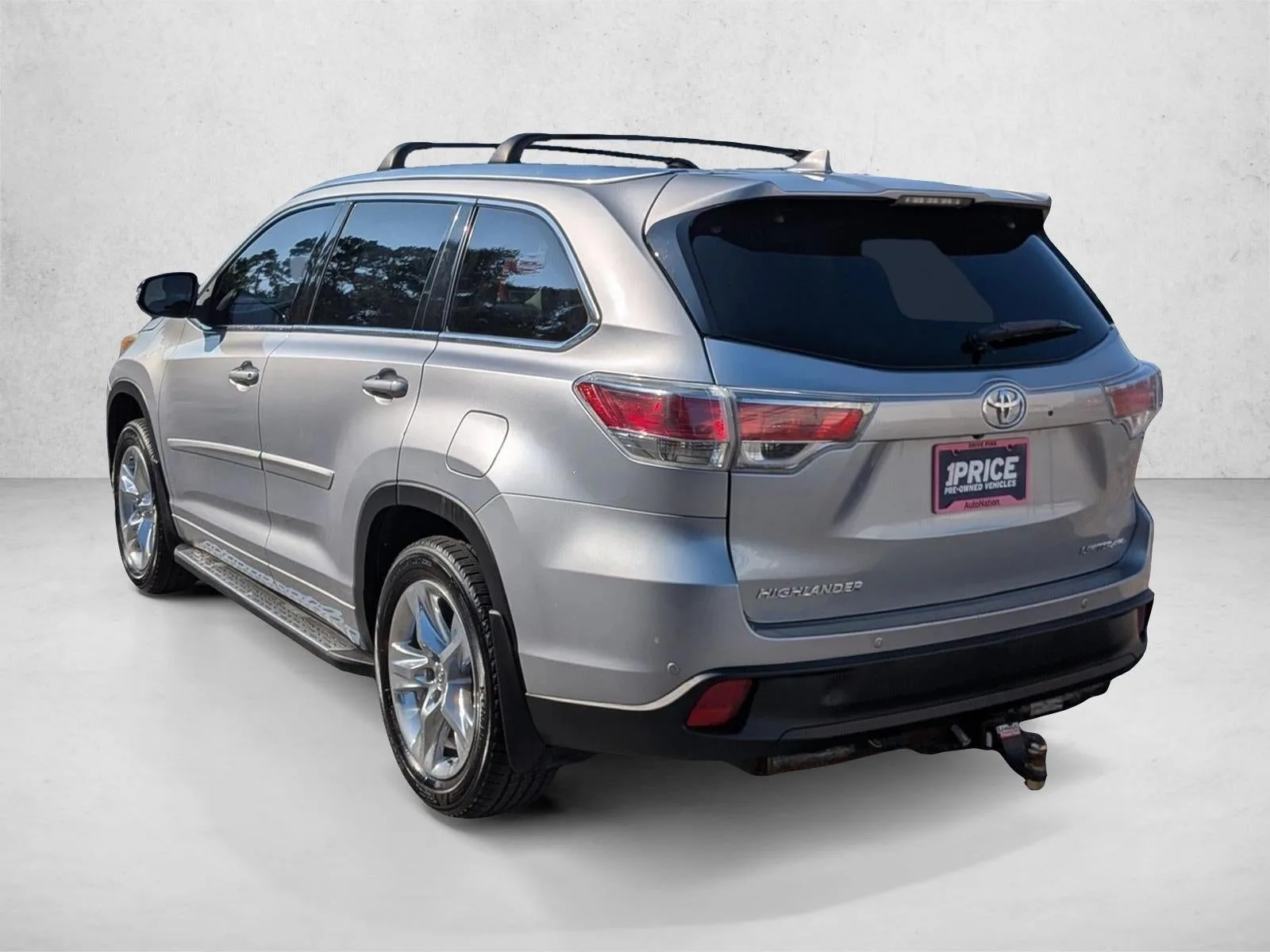 2015 Toyota Highlander AWD 4dr V6 Limited Platinum (Natl) photo 8