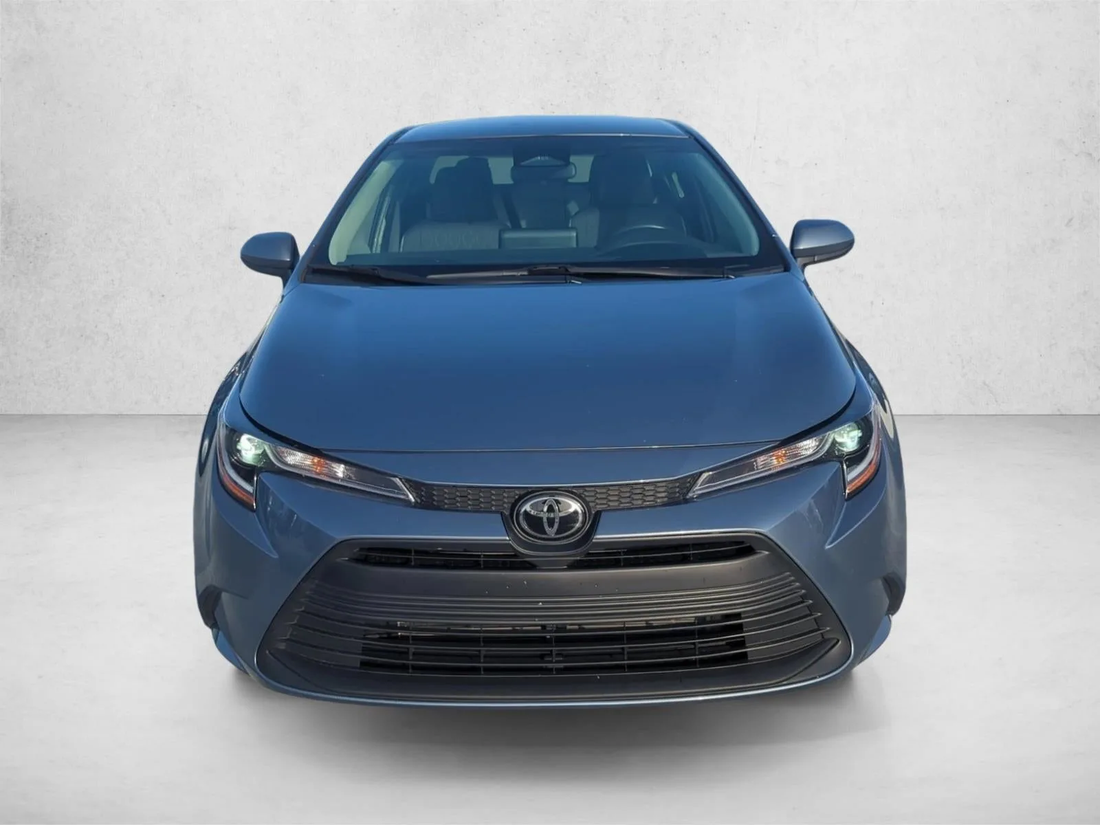 2024 Toyota Corolla LE CVT (Natl) photo 2