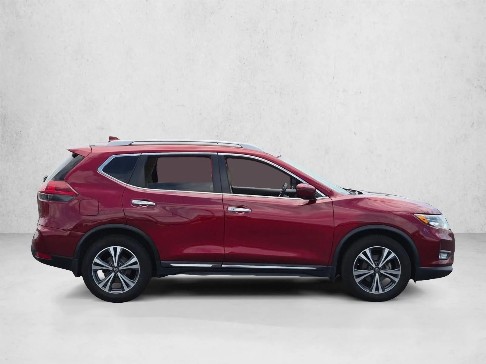 2018 Nissan Rogue SL photo 4