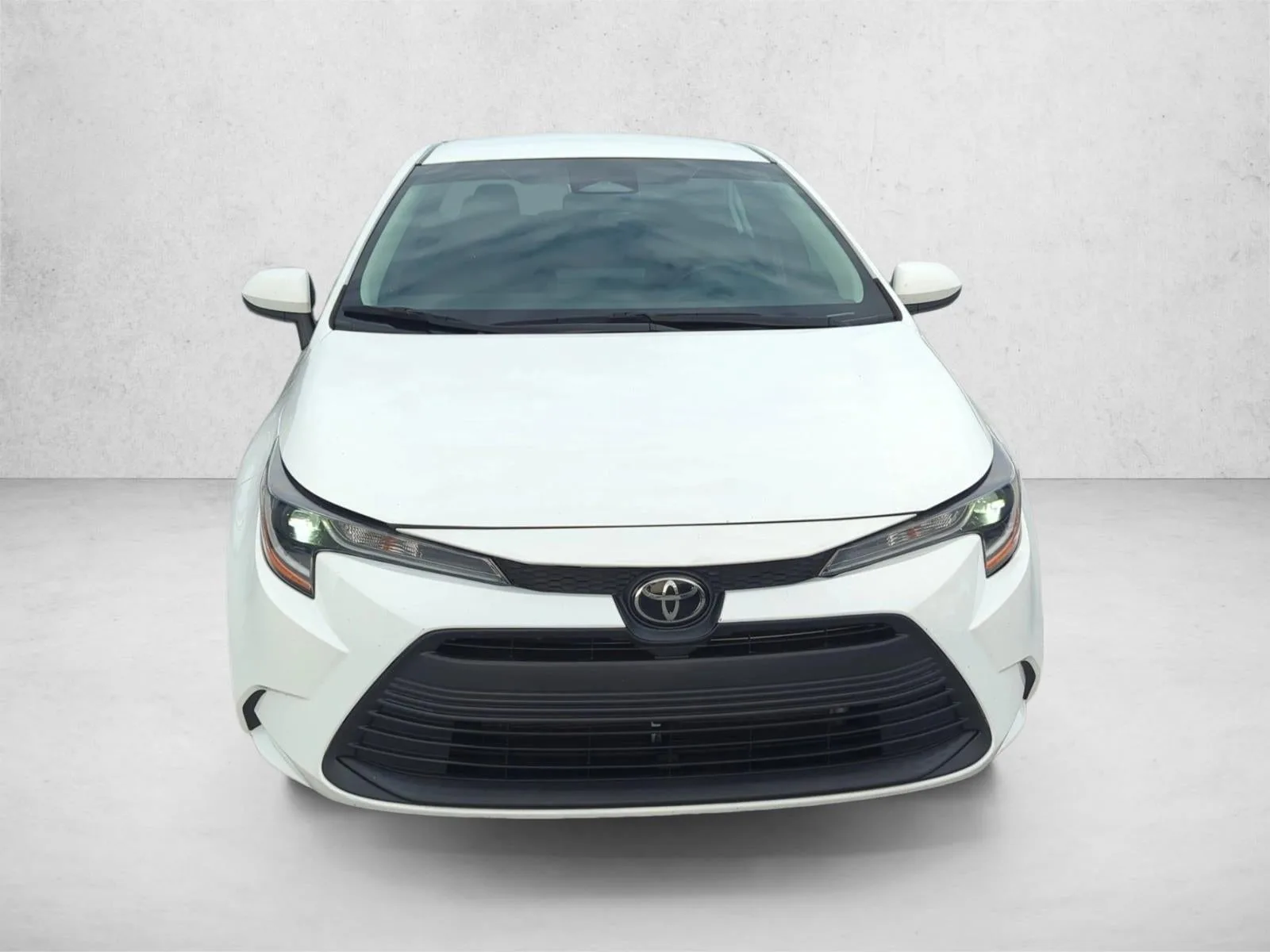 2024 Toyota Corolla LE CVT (Natl) photo 2