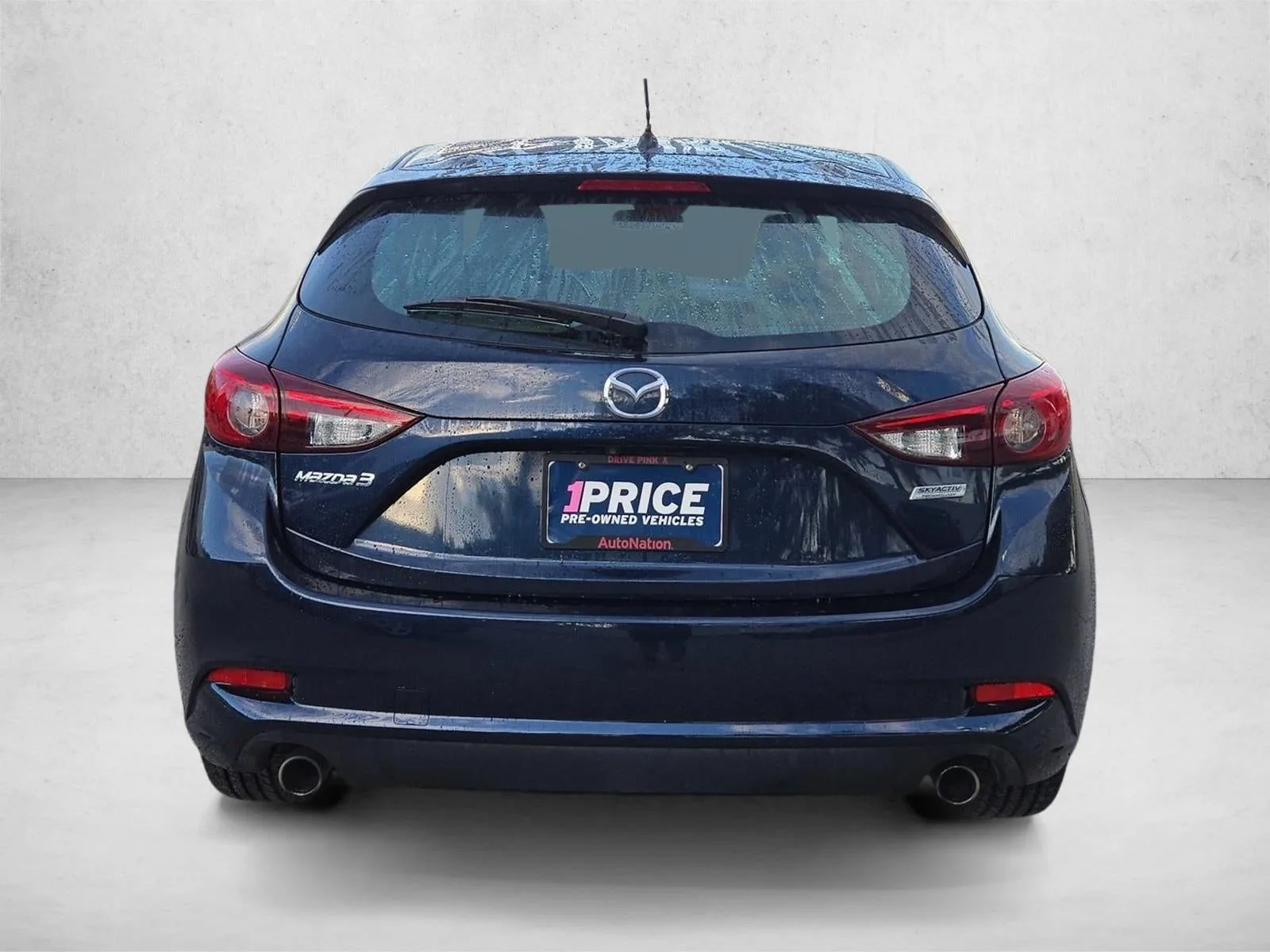 2018 Mazda Mazda3 5-Door Touring Auto photo 7
