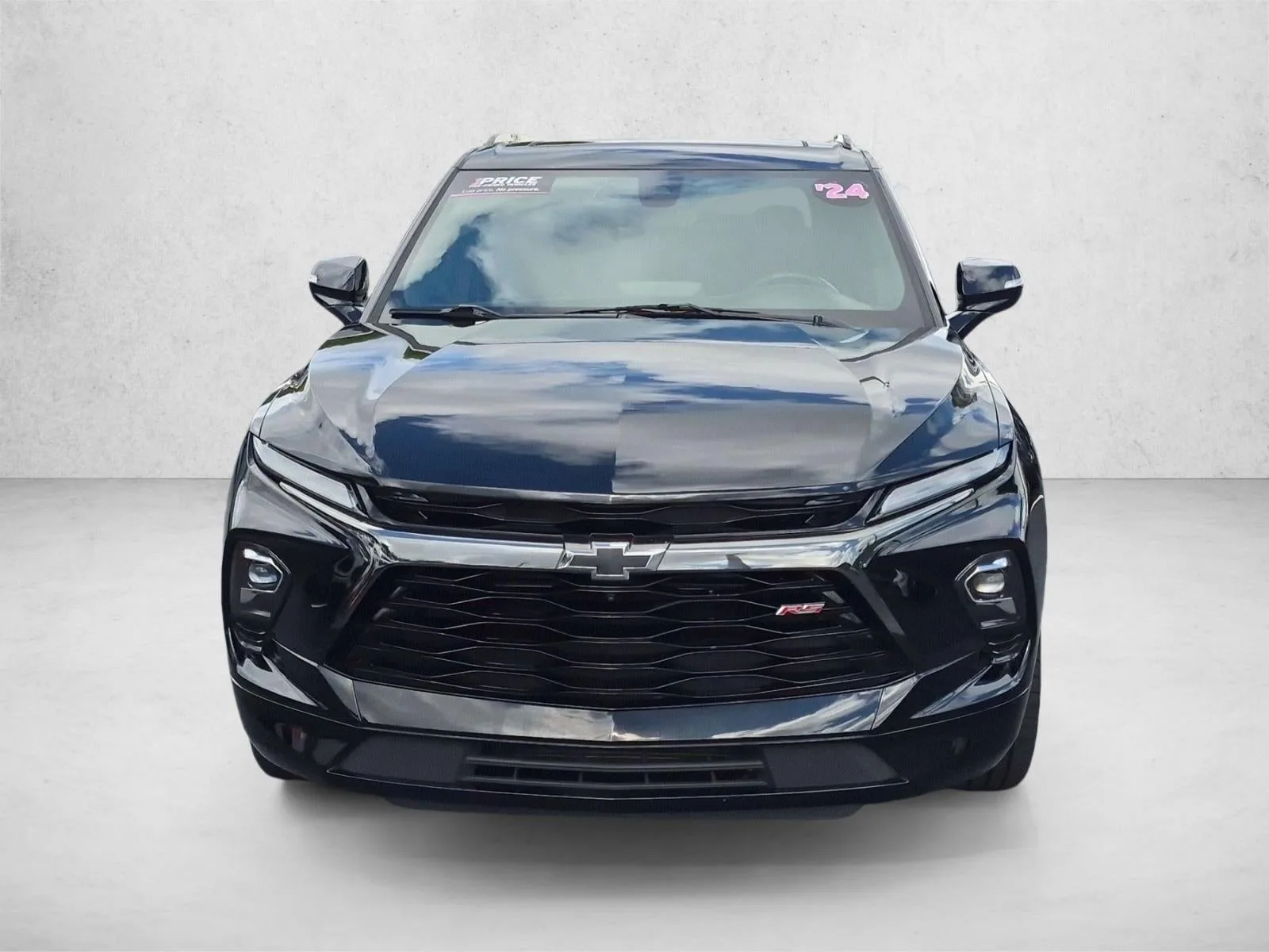 2024 Chevrolet Blazer RS photo 2