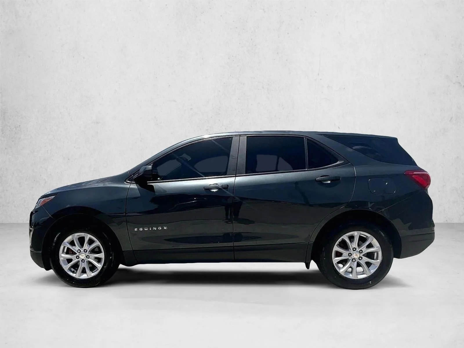 2020 Chevrolet Equinox LS photo 6