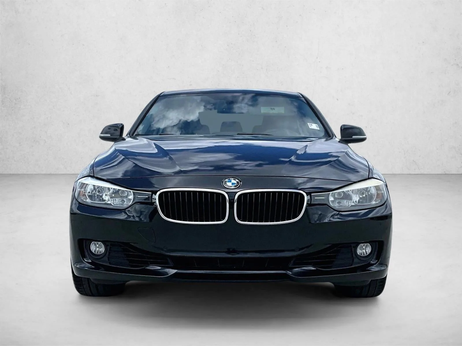 2014 BMW 328i Sedan photo 3