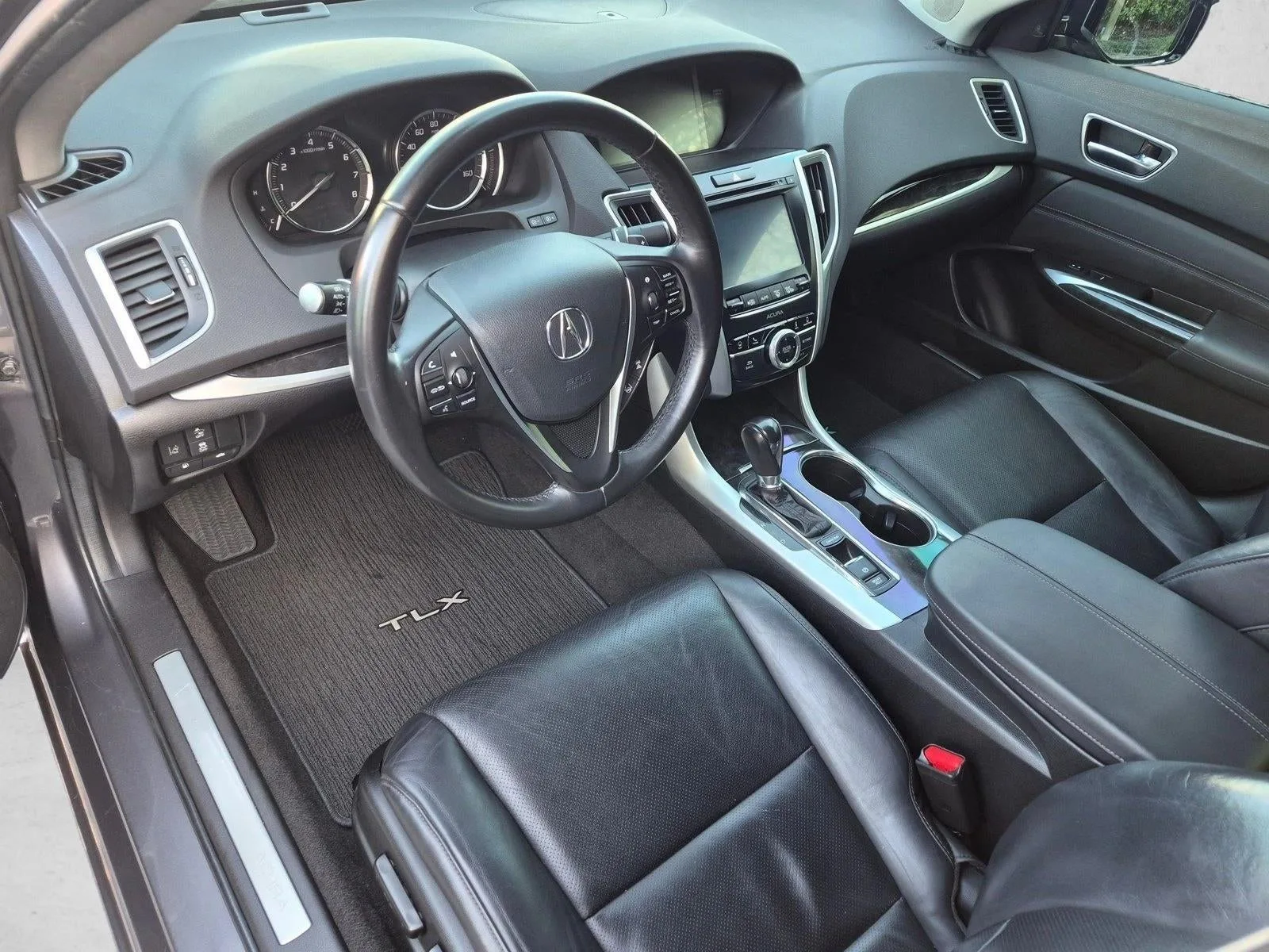 2020 Acura TLX 2.4L FWD w/Technology Pkg photo 9