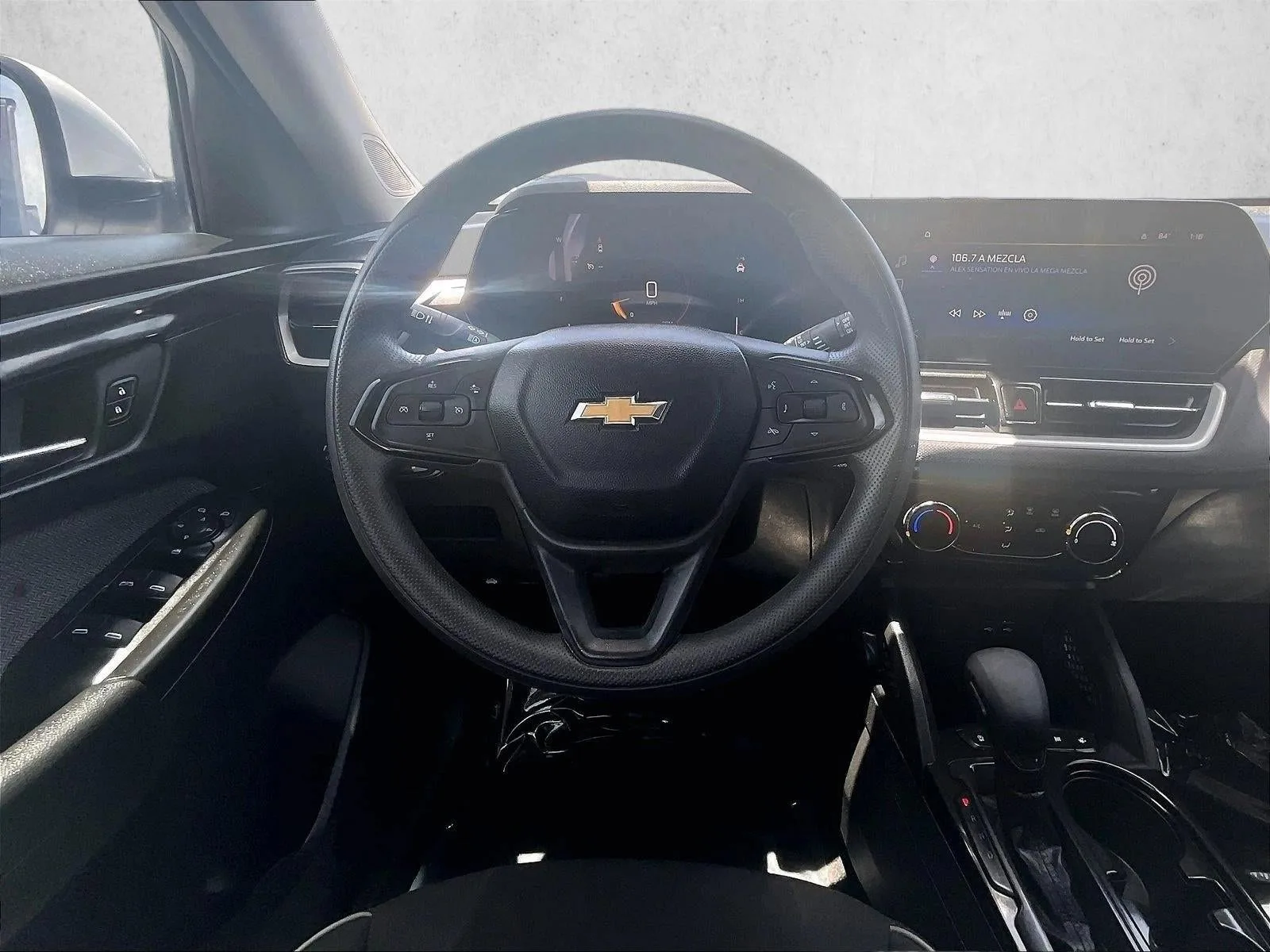 2024 Chevrolet Trailblazer LT photo 7