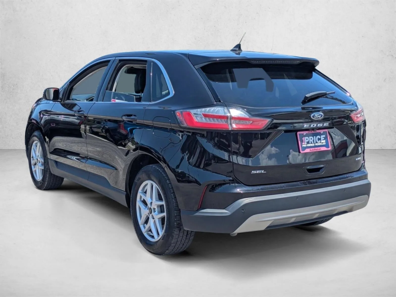 2024 Ford Edge SEL AWD photo 8