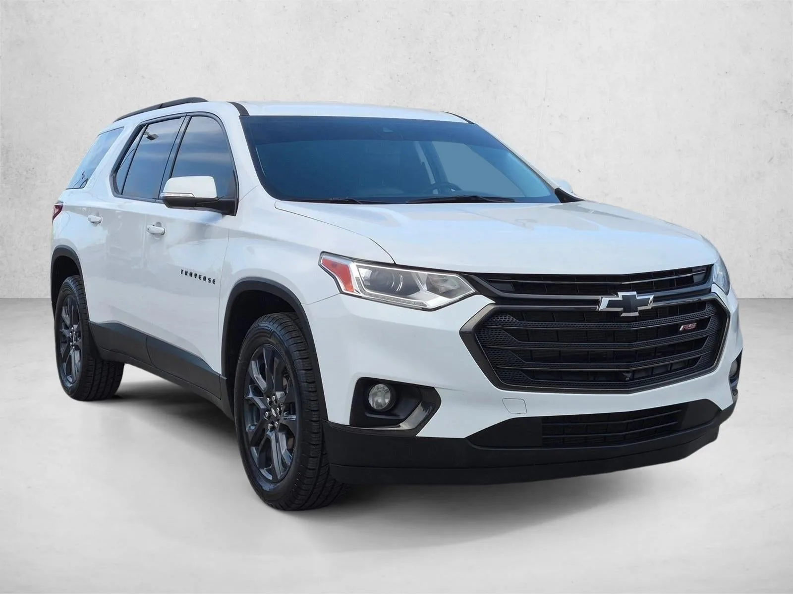 2021 Chevrolet Traverse FWD 2LT photo 3