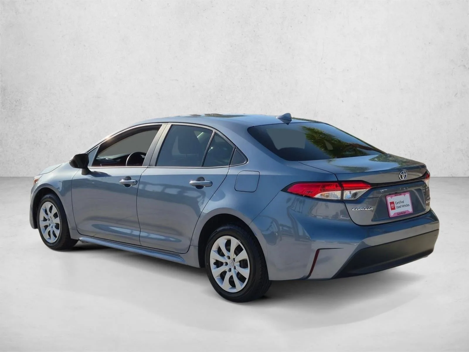 2023 Toyota Corolla Hybrid LE FWD (Natl) photo 6