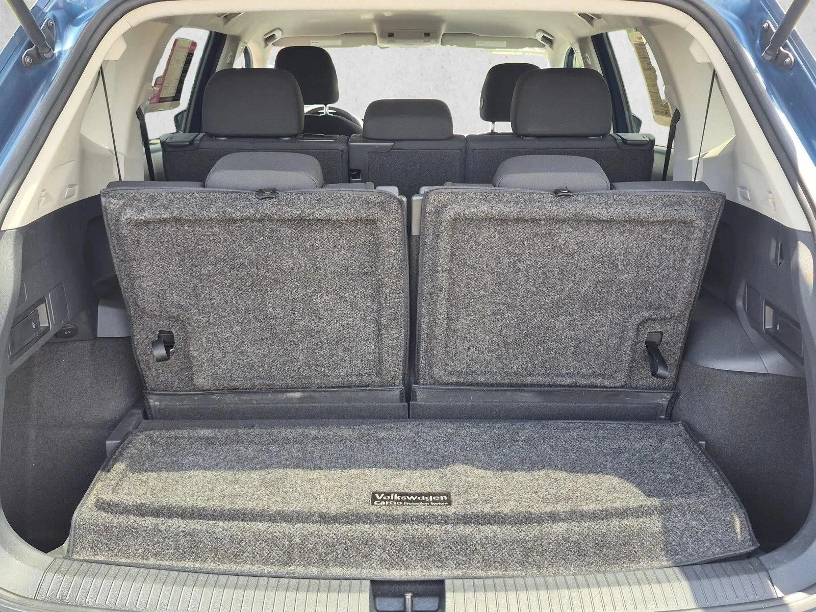 2019 Volkswagen Tiguan 2.0T S FWD photo 5