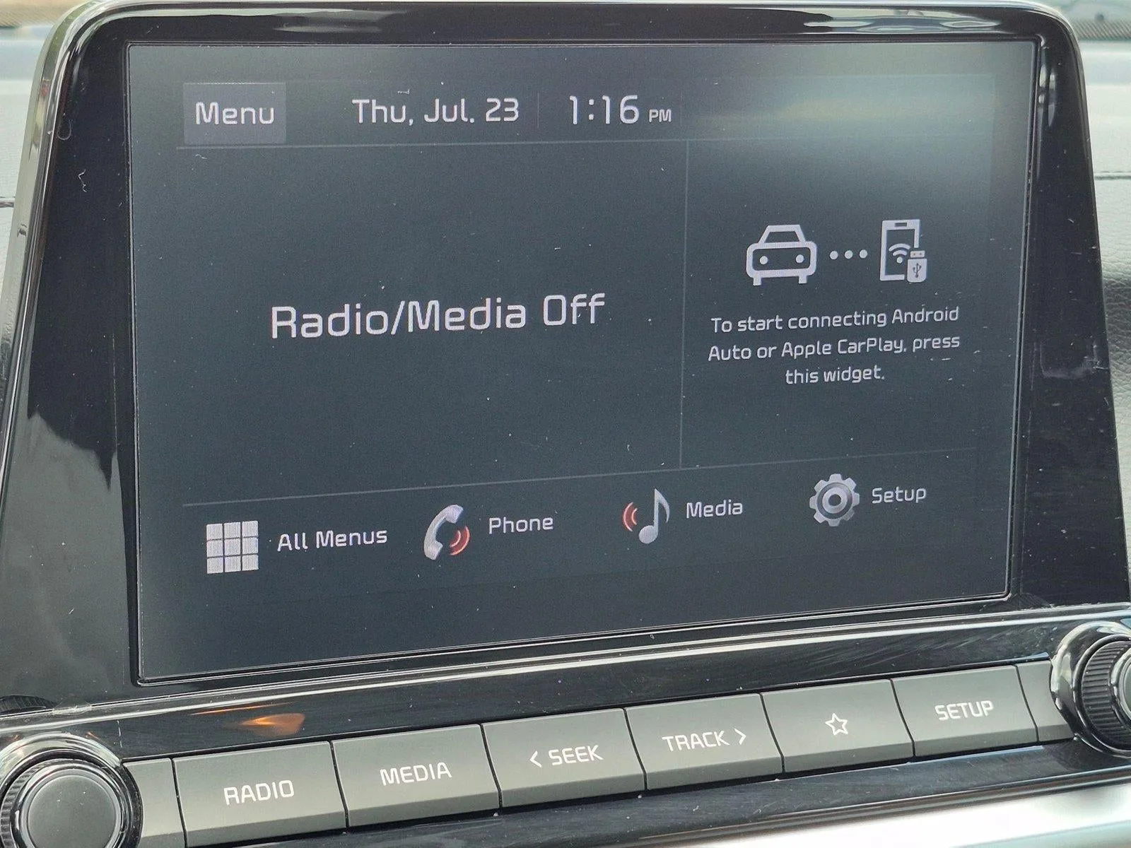 2022 Kia Forte LXS IVT photo 12