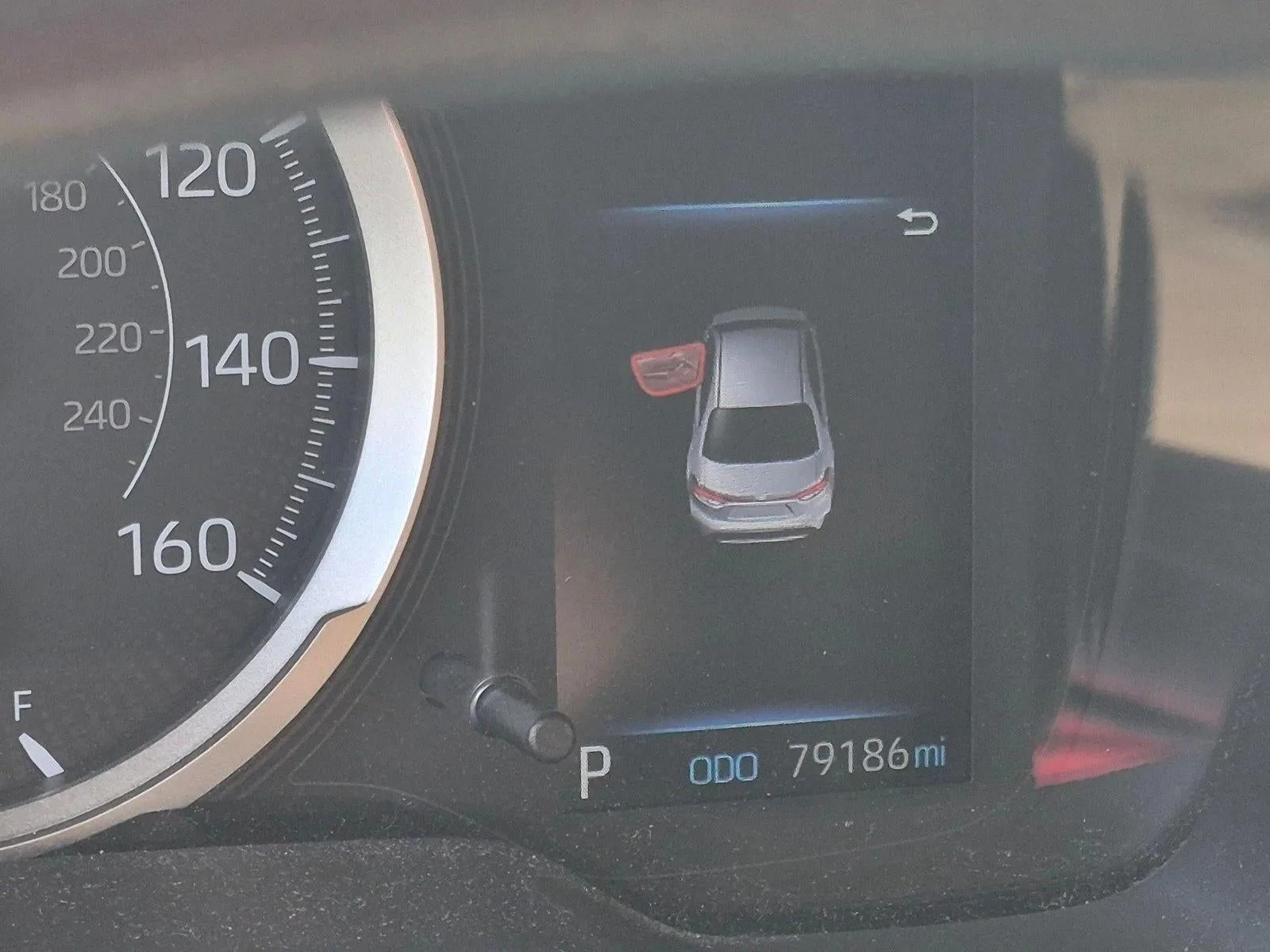 2020 Toyota Corolla LE photo 6