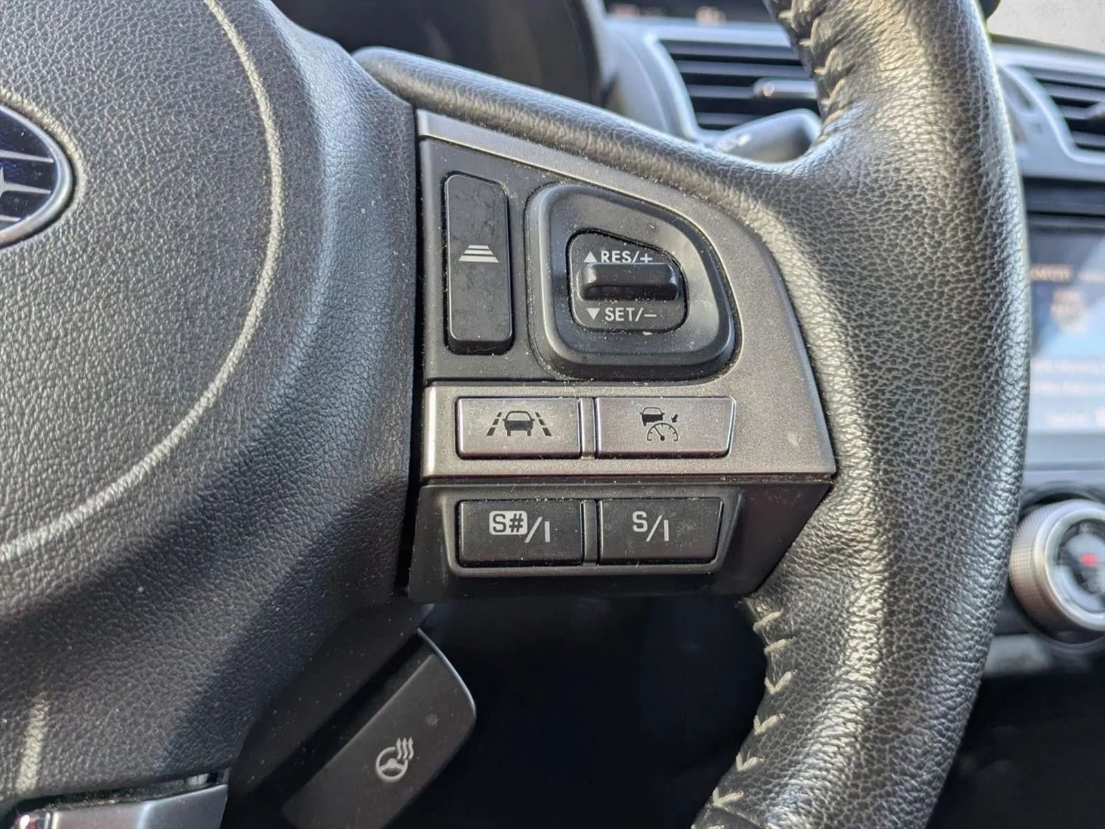 2018 Subaru Forester 2.0XT Touring CVT photo 6