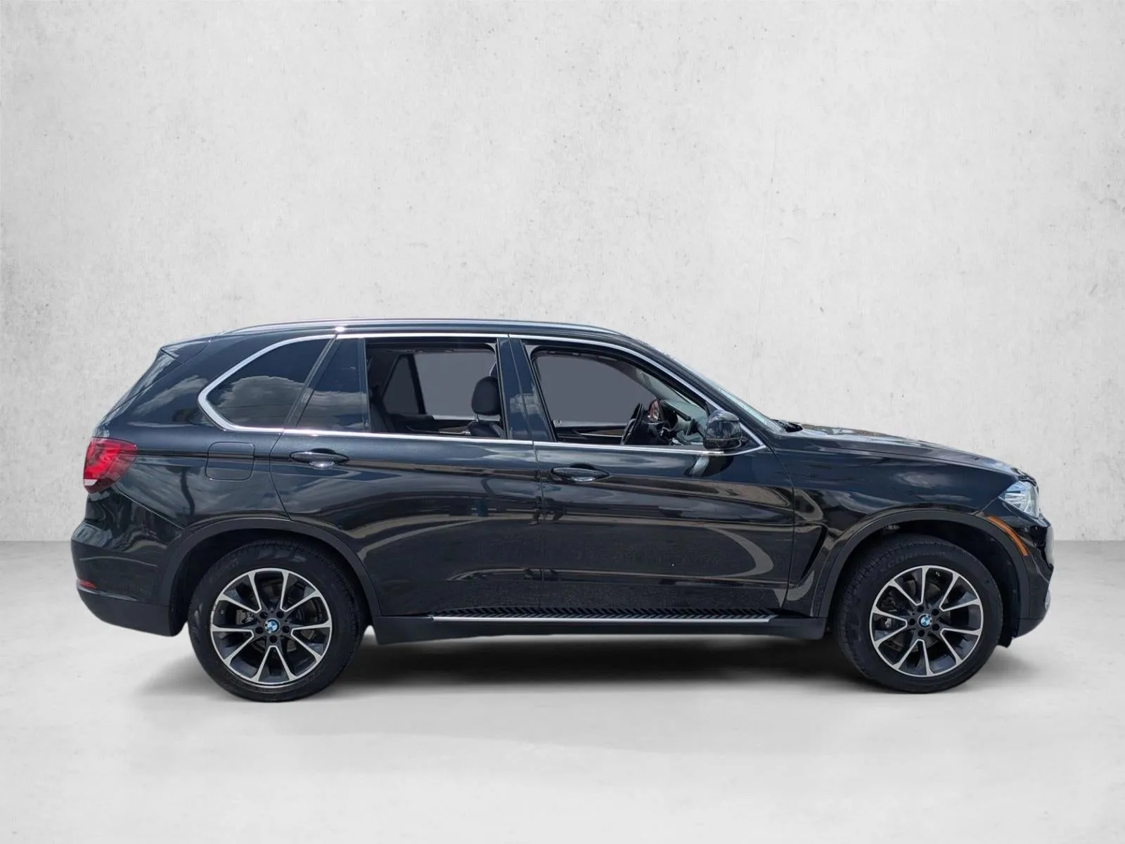 2015 BMW X5 xDrive35i AWD 4dr SAV photo 4
