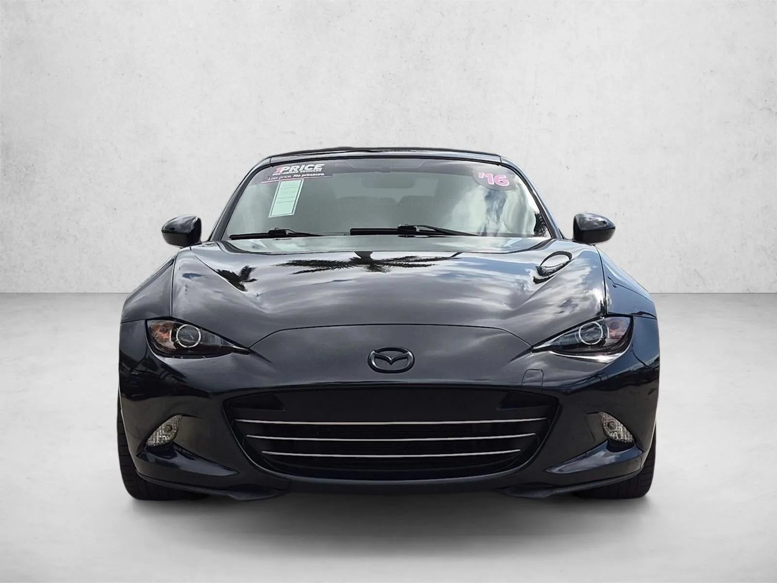 2016 Mazda MX-5 Miata 2dr Conv Auto Sport photo 2