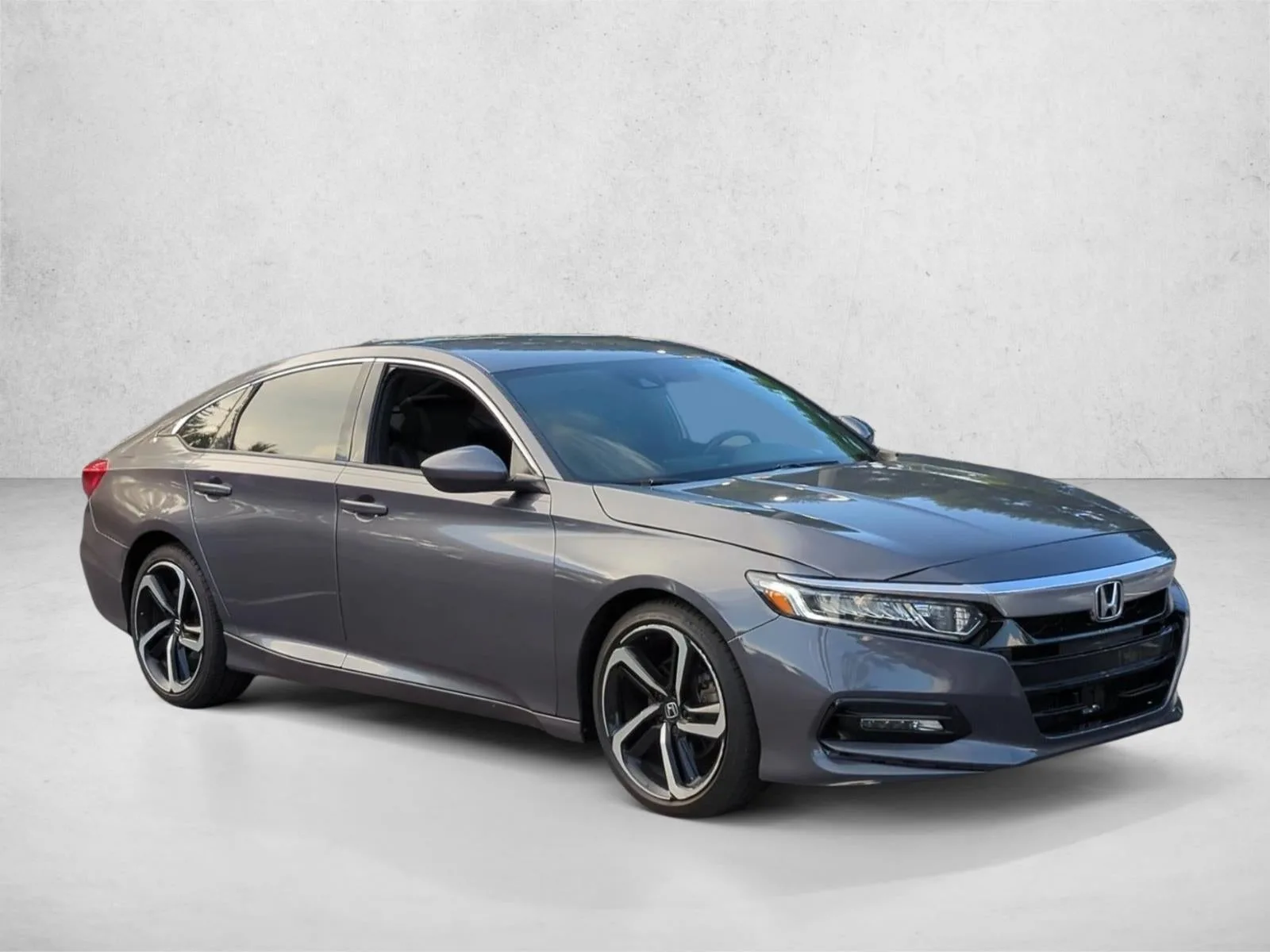 2019 Honda Accord Sedan Sport 1.5T CVT photo 3