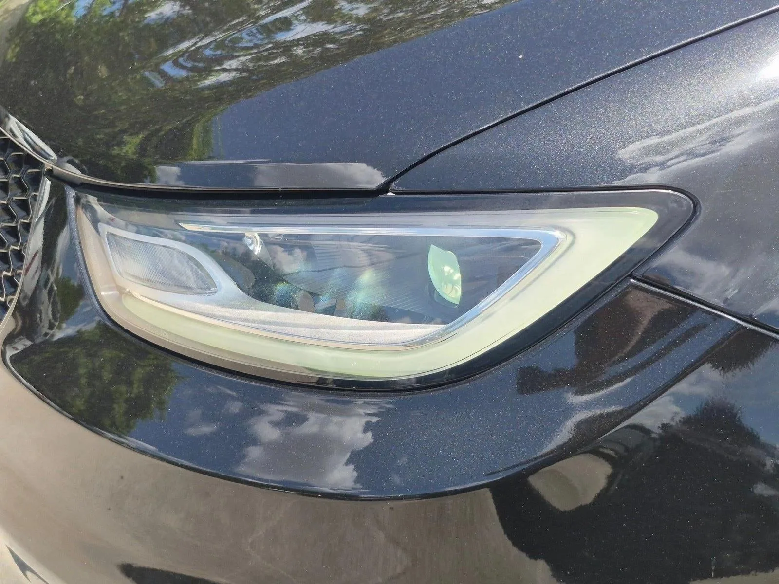 2023 Chrysler Pacifica Touring L AWD photo 8