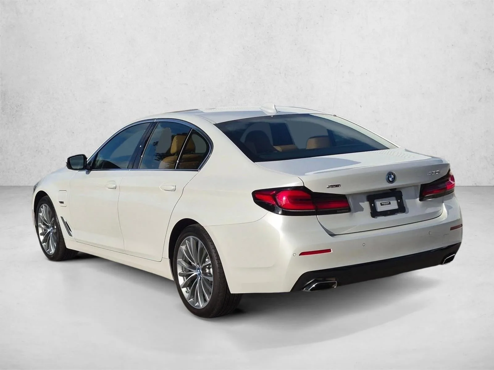 2023 BMW 530e xDrive photo 7