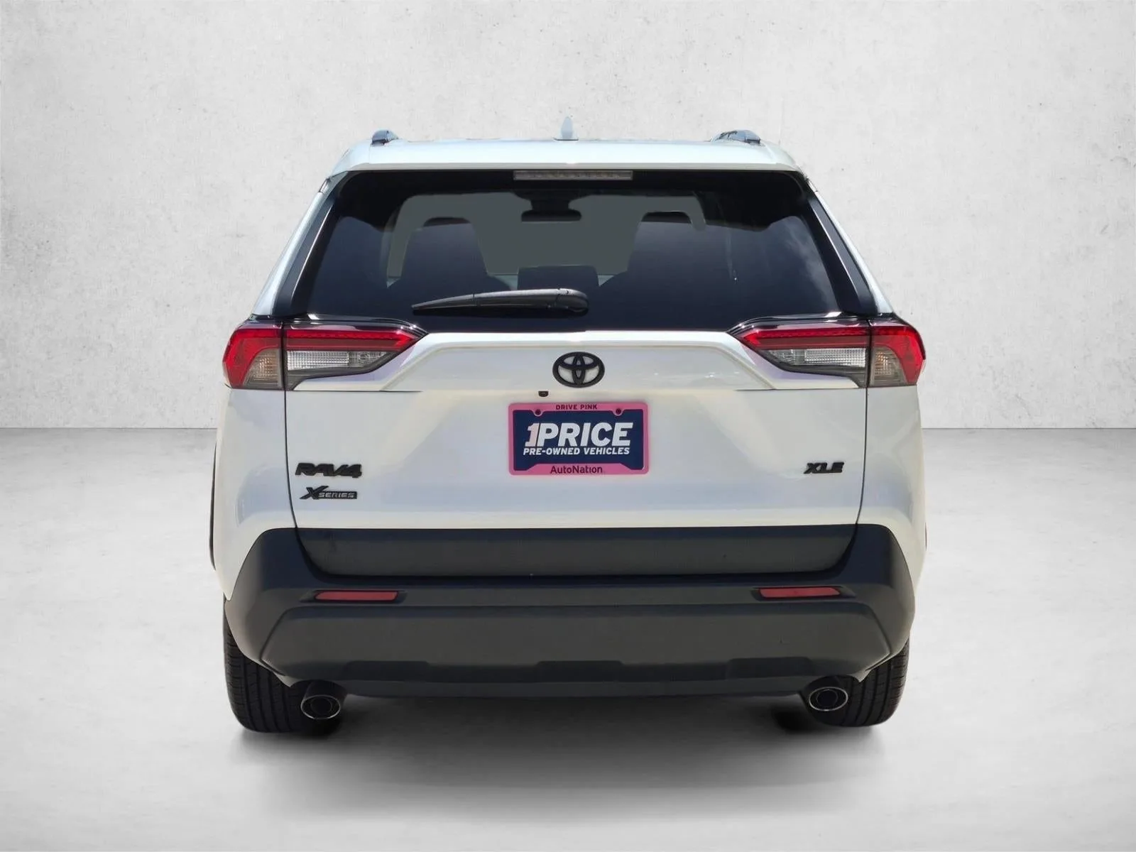 2022 Toyota RAV4 XLE FWD (GS) photo 6
