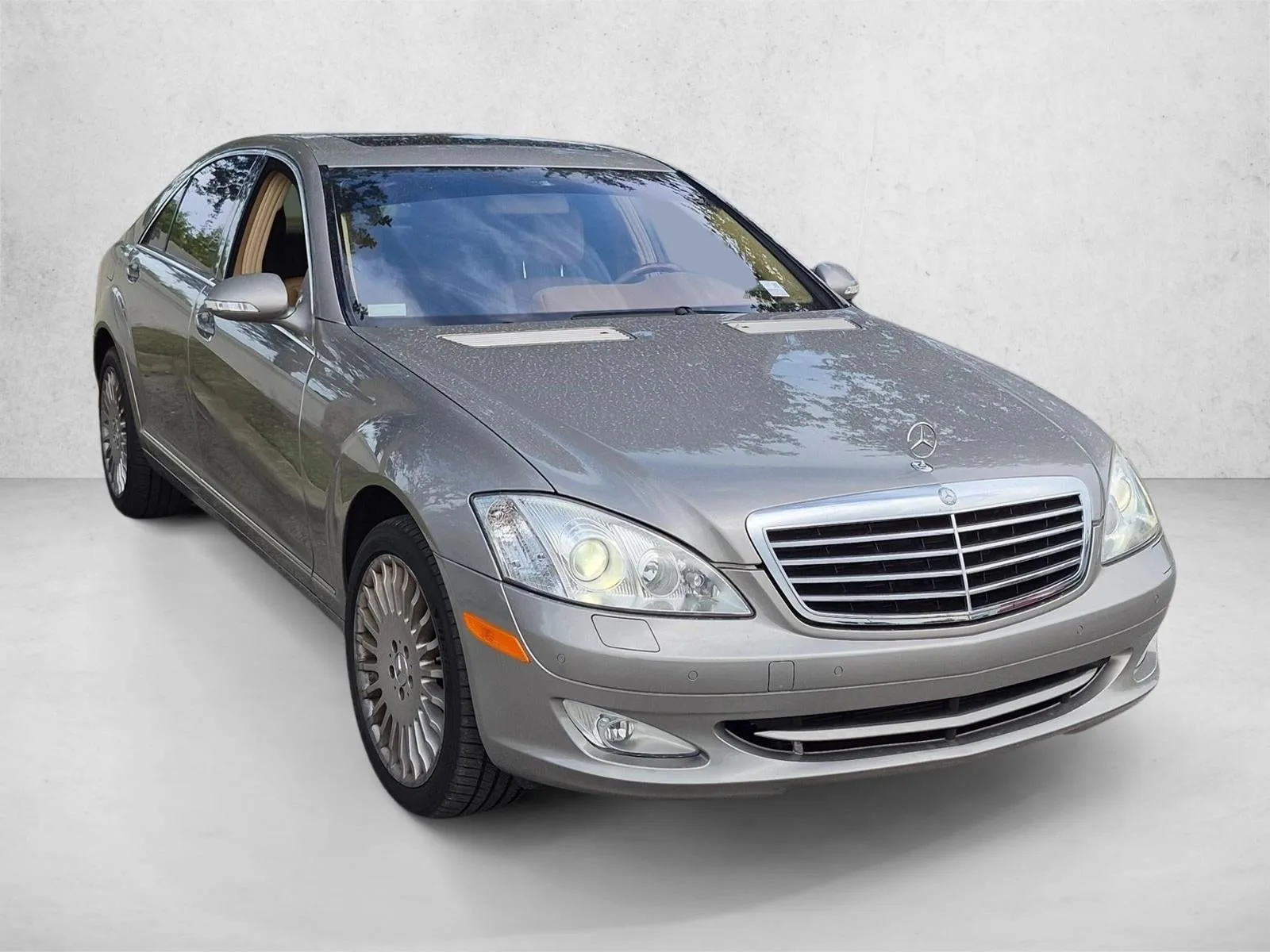 2007 Mercedes-Benz S-Class S 550 Sedan photo 3