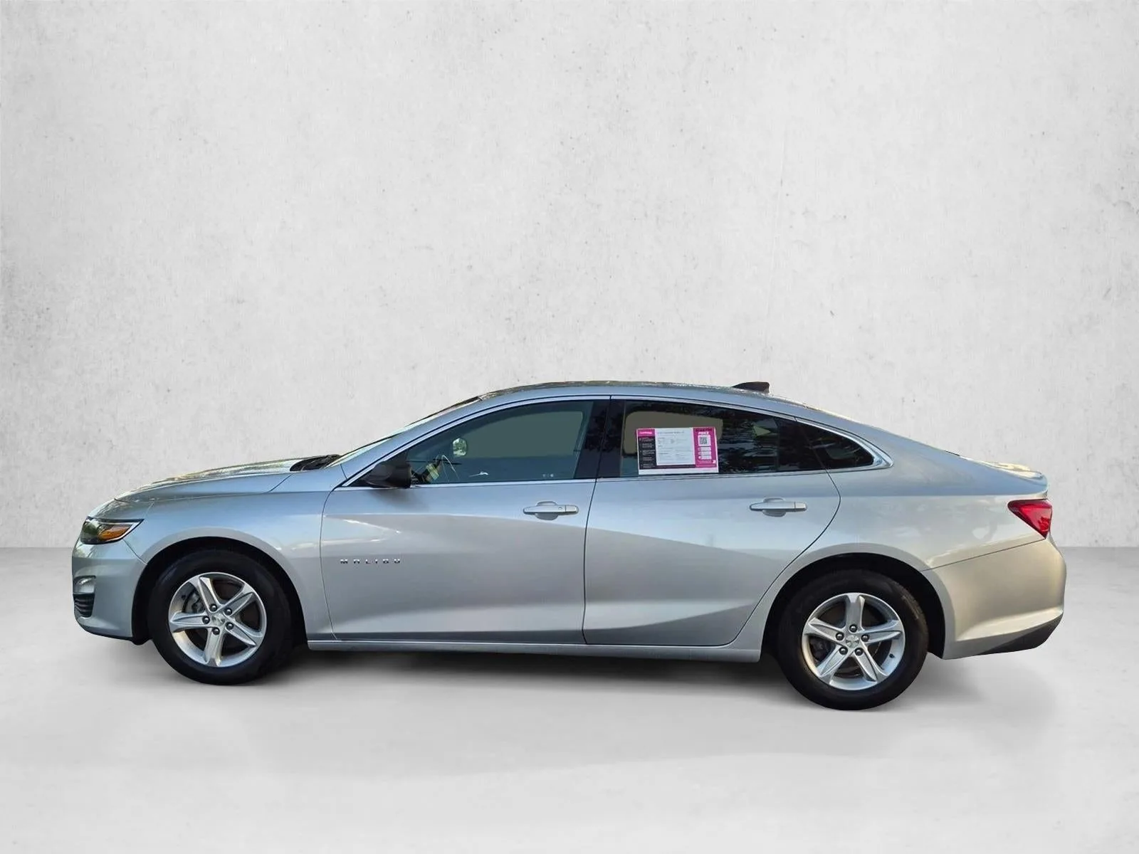 2020 Chevrolet Malibu LS photo 9