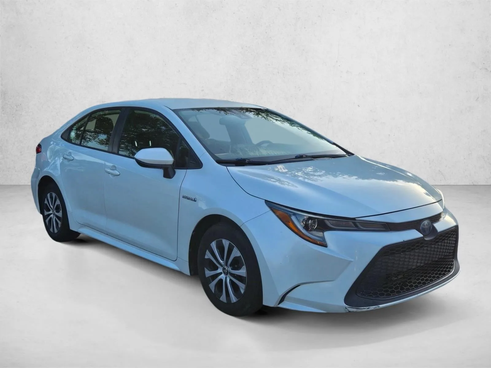 2020 Toyota Corolla Hybrid LE CVT (Natl) photo 3