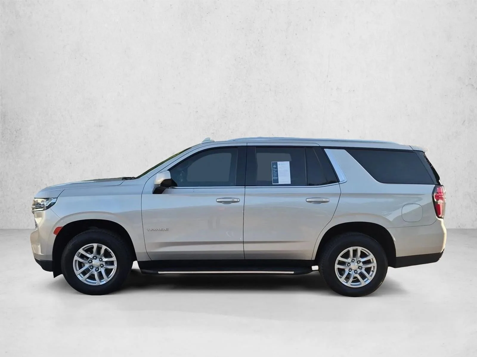 2022 Chevrolet Tahoe LS photo 9