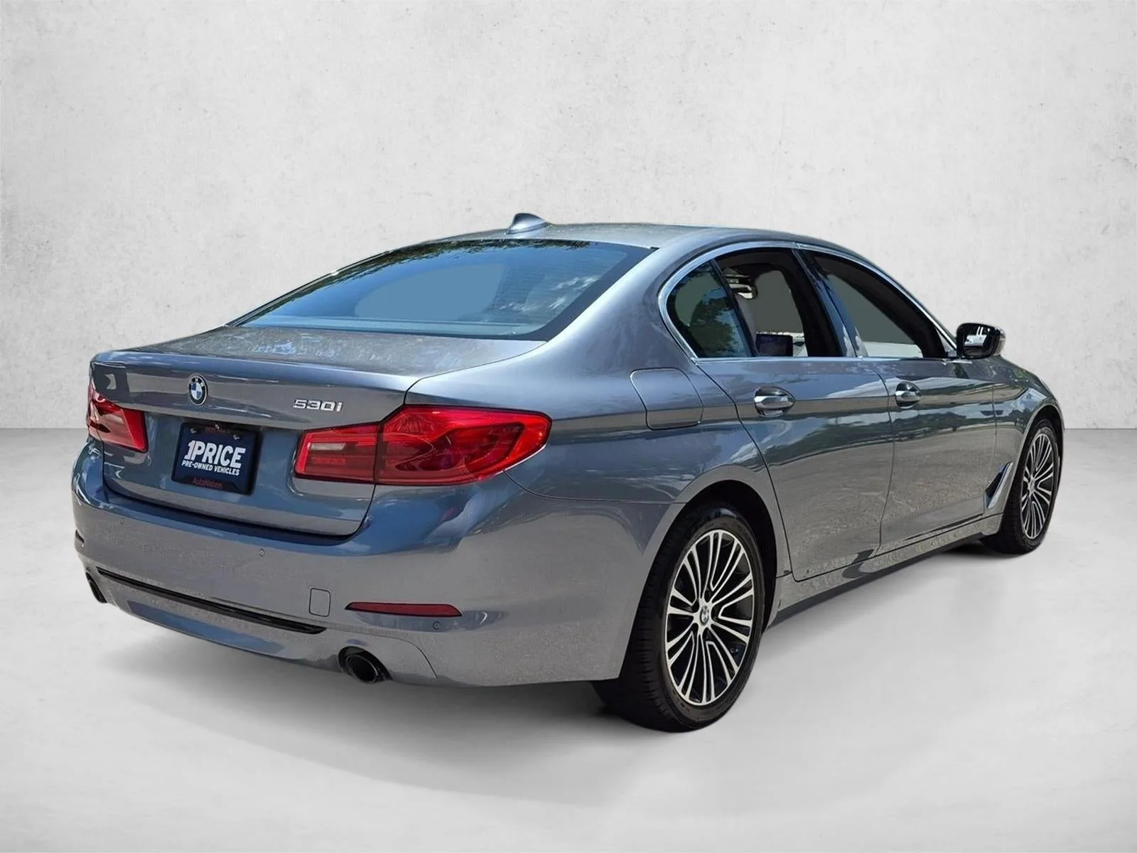 2019 BMW 530i Sedan photo 5