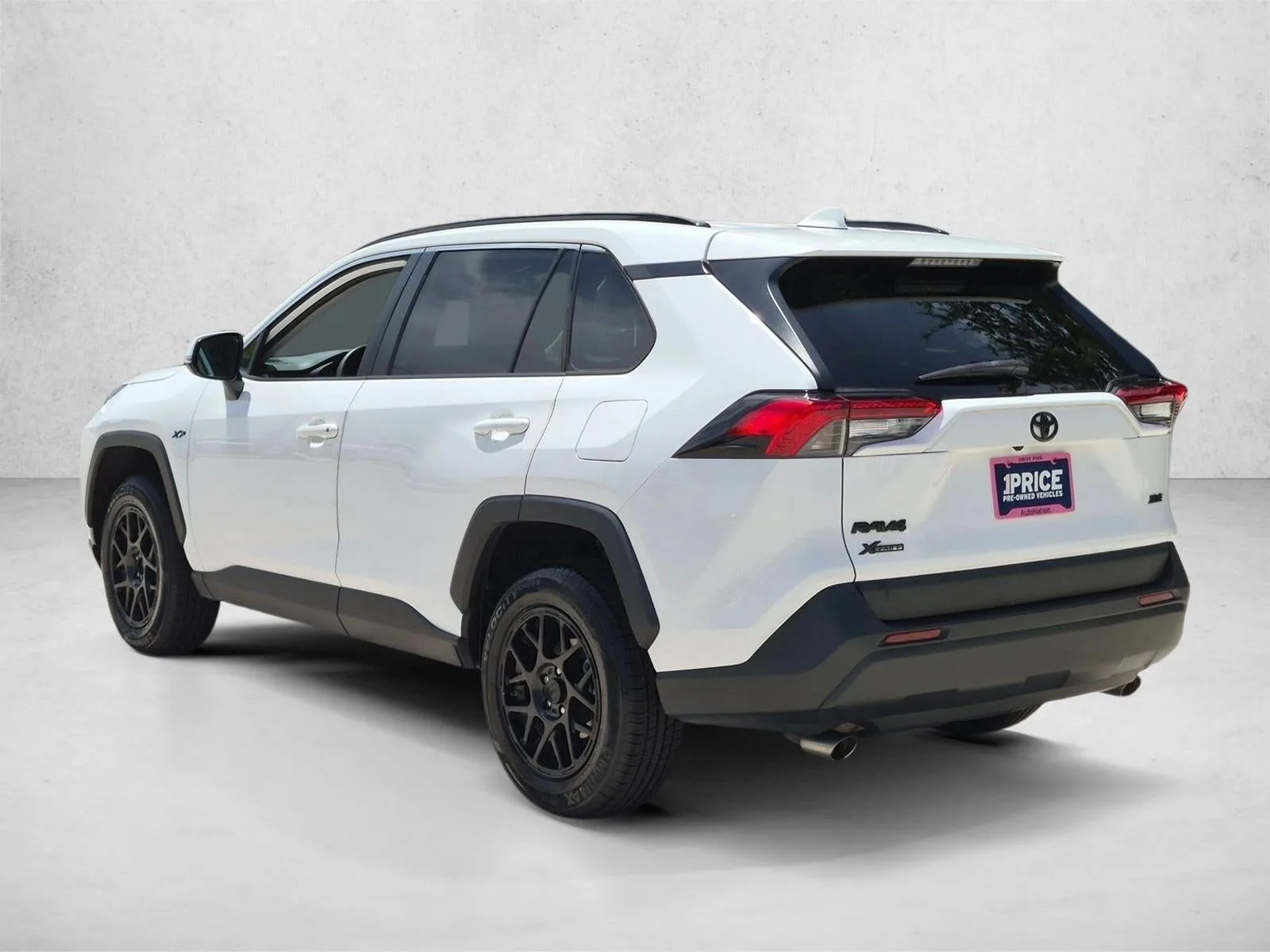 2022 Toyota RAV4 XLE FWD (GS) photo 7