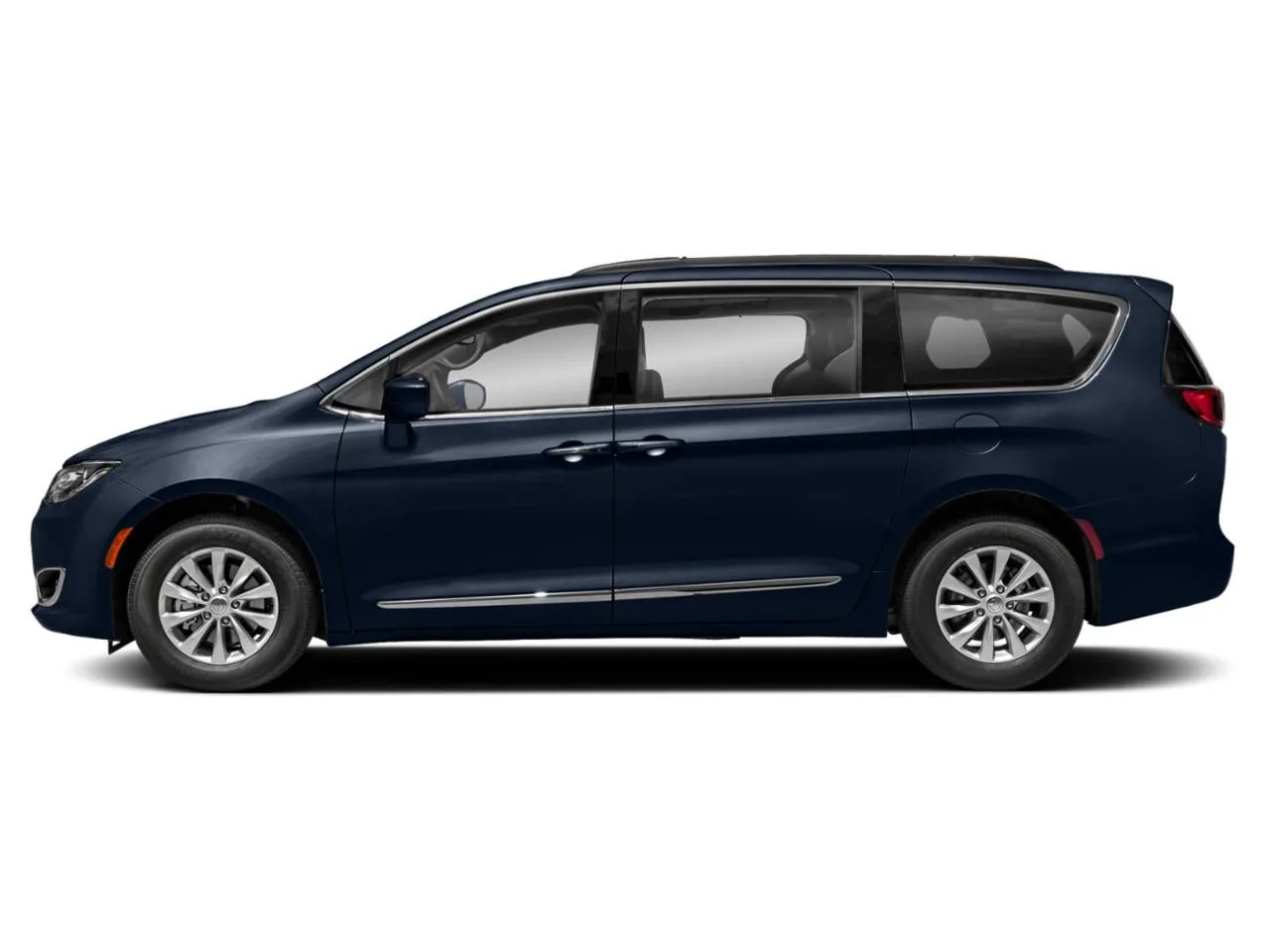 2018 Chrysler Pacifica Limited FWD photo 2