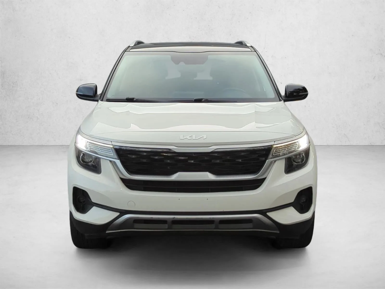 2022 Kia Seltos S IVT AWD photo 2