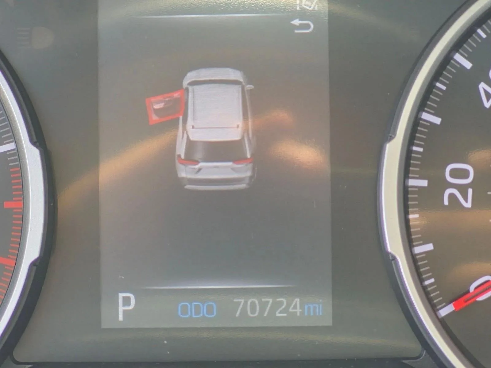 2019 Toyota RAV4 XLE Premium FWD (Natl) photo 10