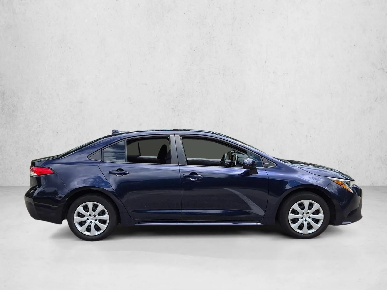 2020 Toyota Corolla LE CVT (Natl) photo 4