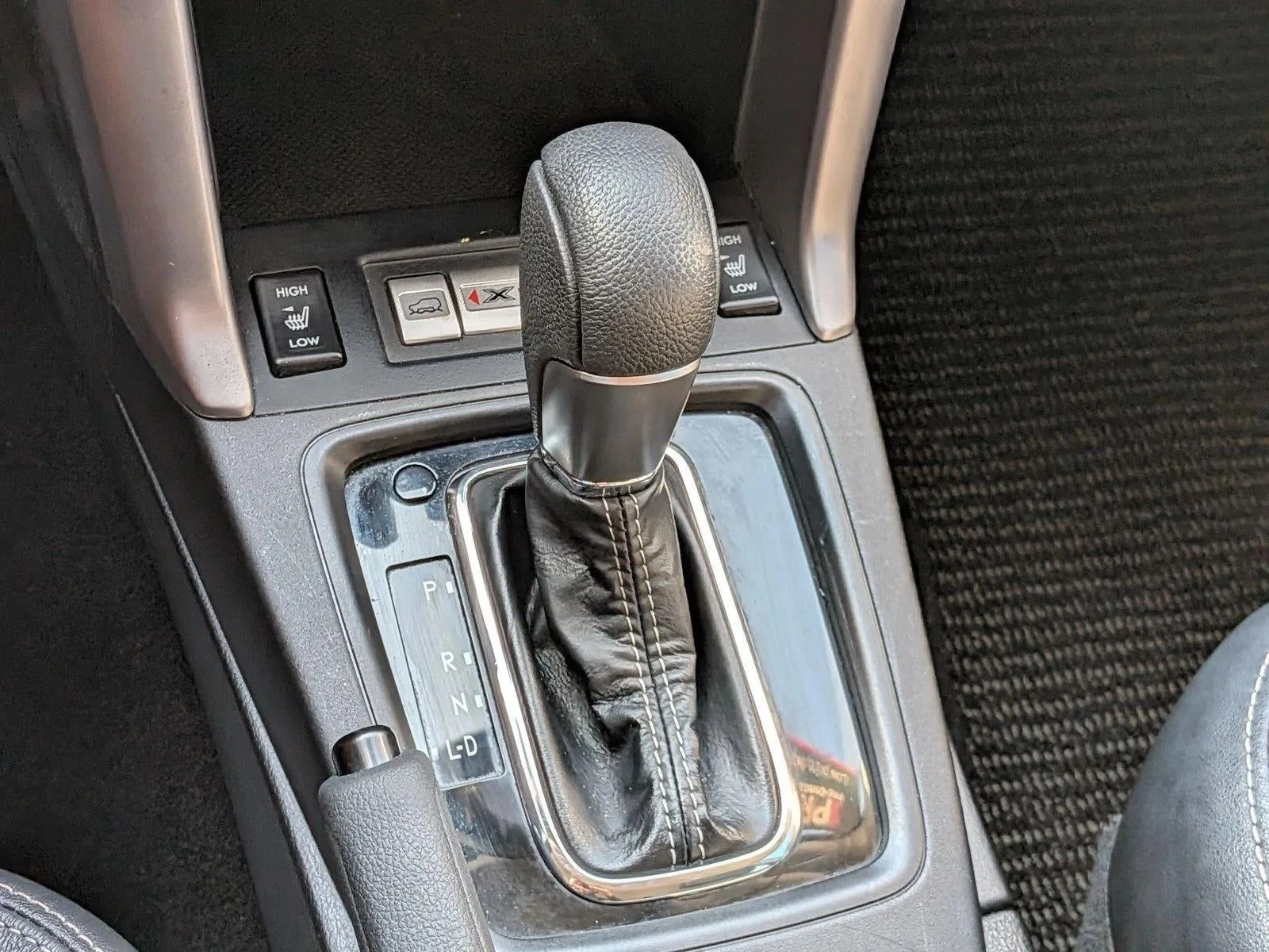 2015 Subaru Forester 2.5i Touring photo 12